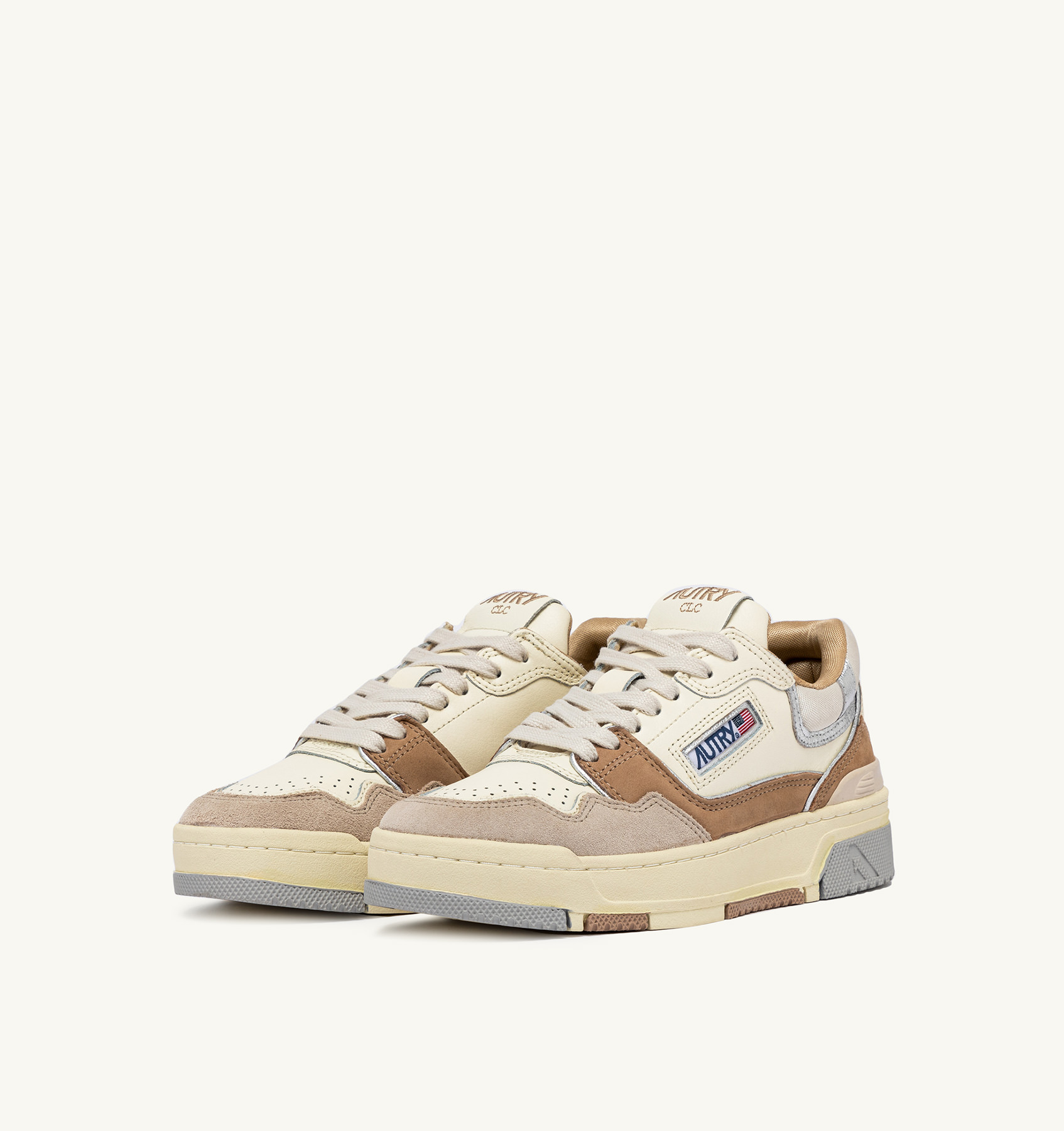 CLC LOW SNEAKERS IN BEIGE AND SILVER SUEDE AND NUBUCK