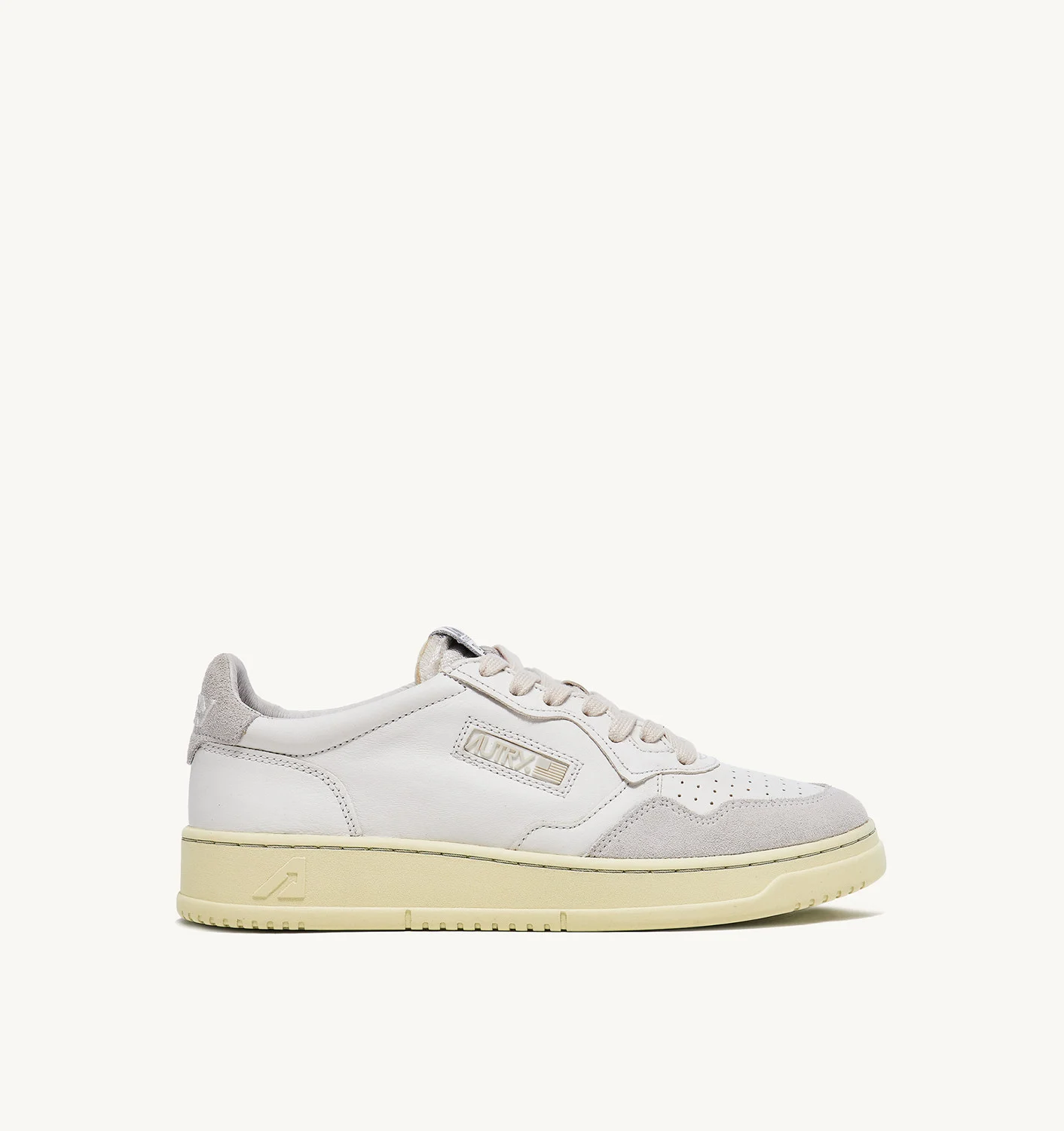 MEDALIST LOW SNEAKERS IN LEATHER AND SUEDE COLOR WHITE