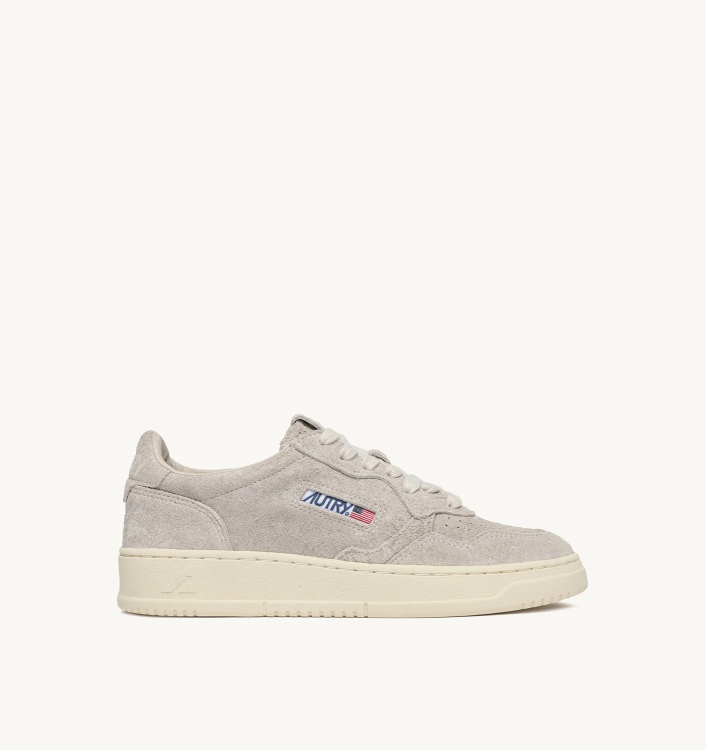MEDALIST LOW SNEAKERS IN WHITE SUEDE