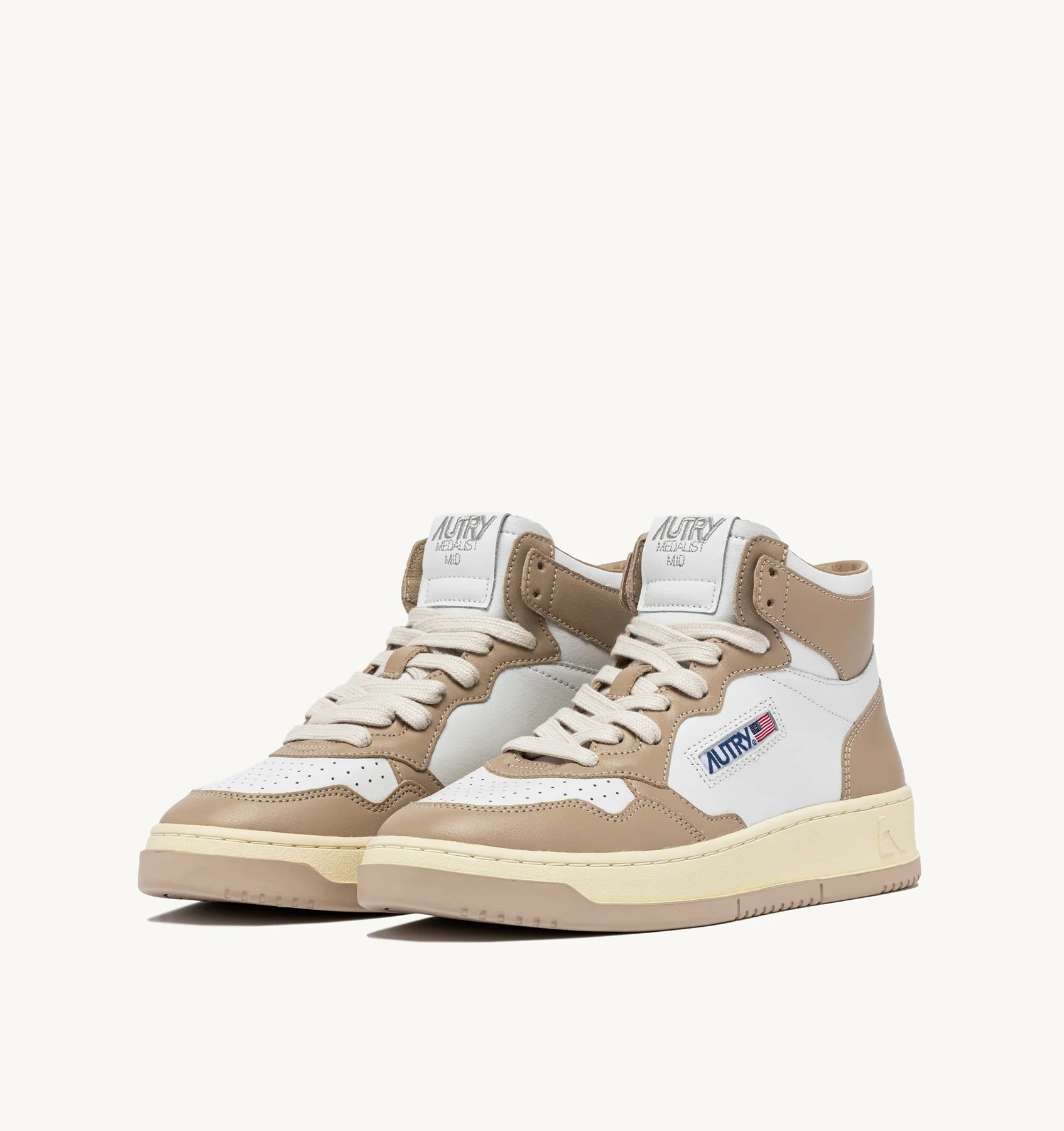 MEDALIST MID BICOLOR SNEAKERS IN WHITE AND PEPPER LEATHER