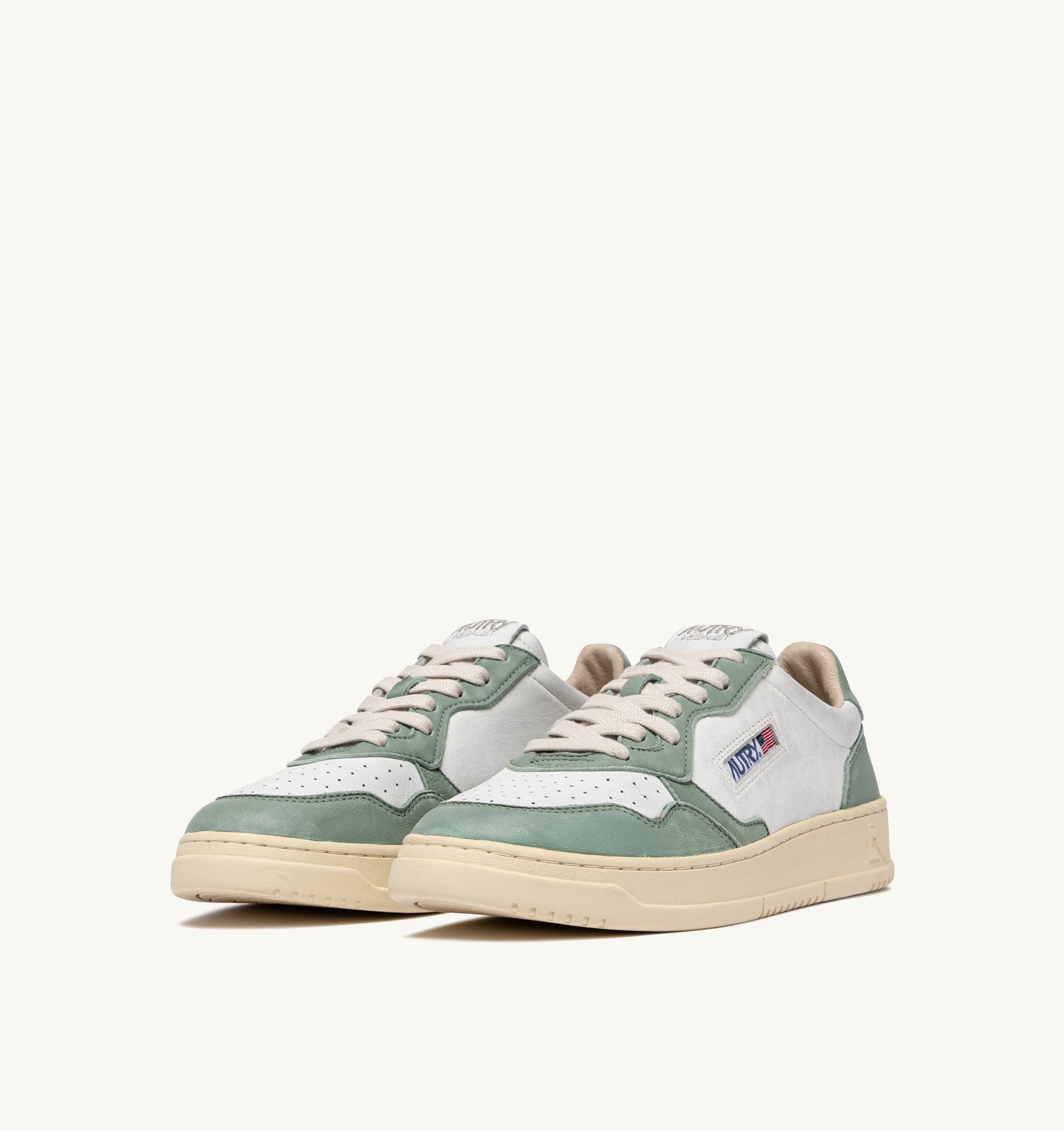 MEDALIST LOW BICOLOR SNEAKERS IN WHITE AND GREEN WASHED GOATSKIN