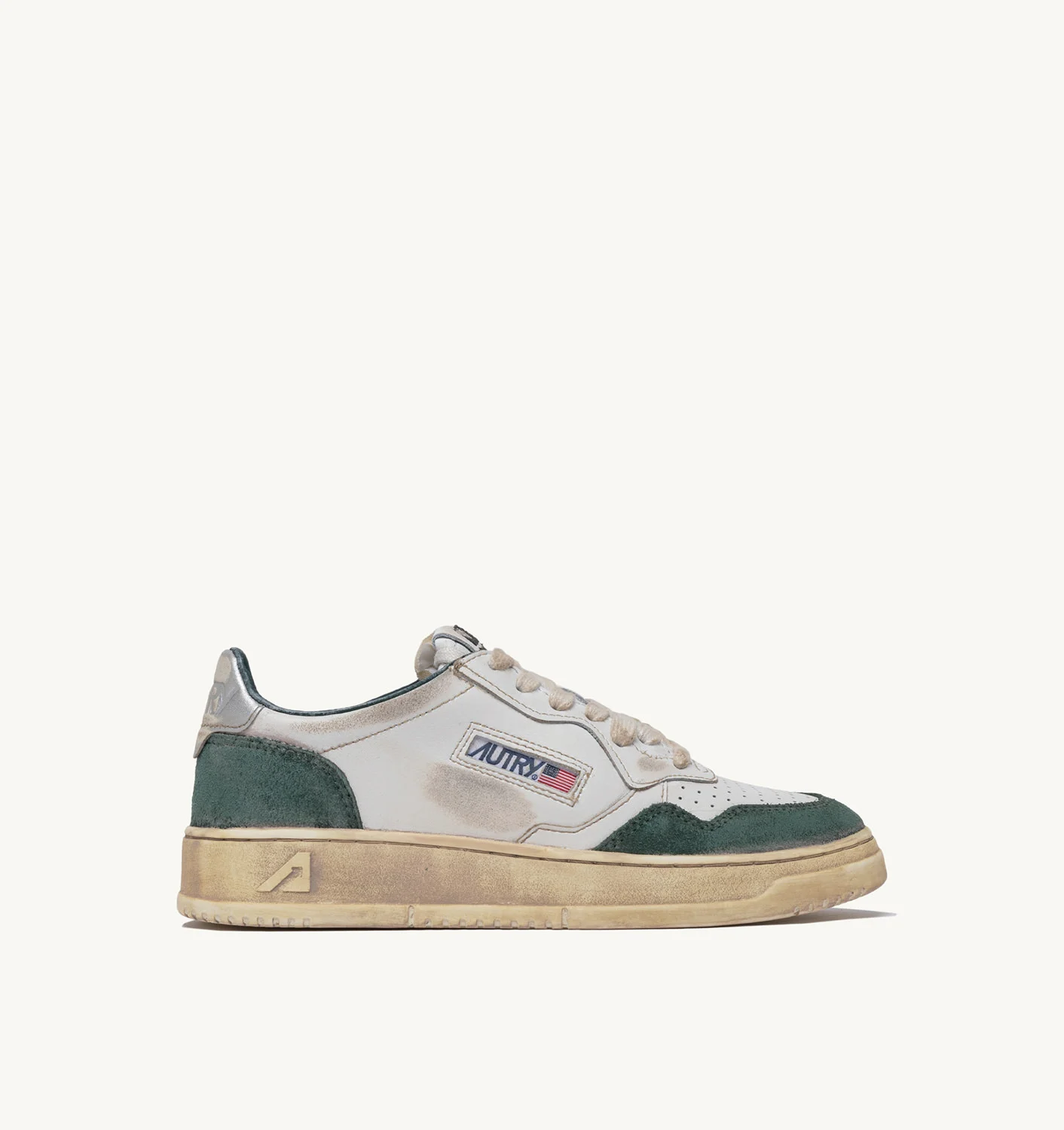 SUPER VINTAGE MEDALIST LOW SNEAKERS IN WHITE LEATHER AND GREEN SUEDE