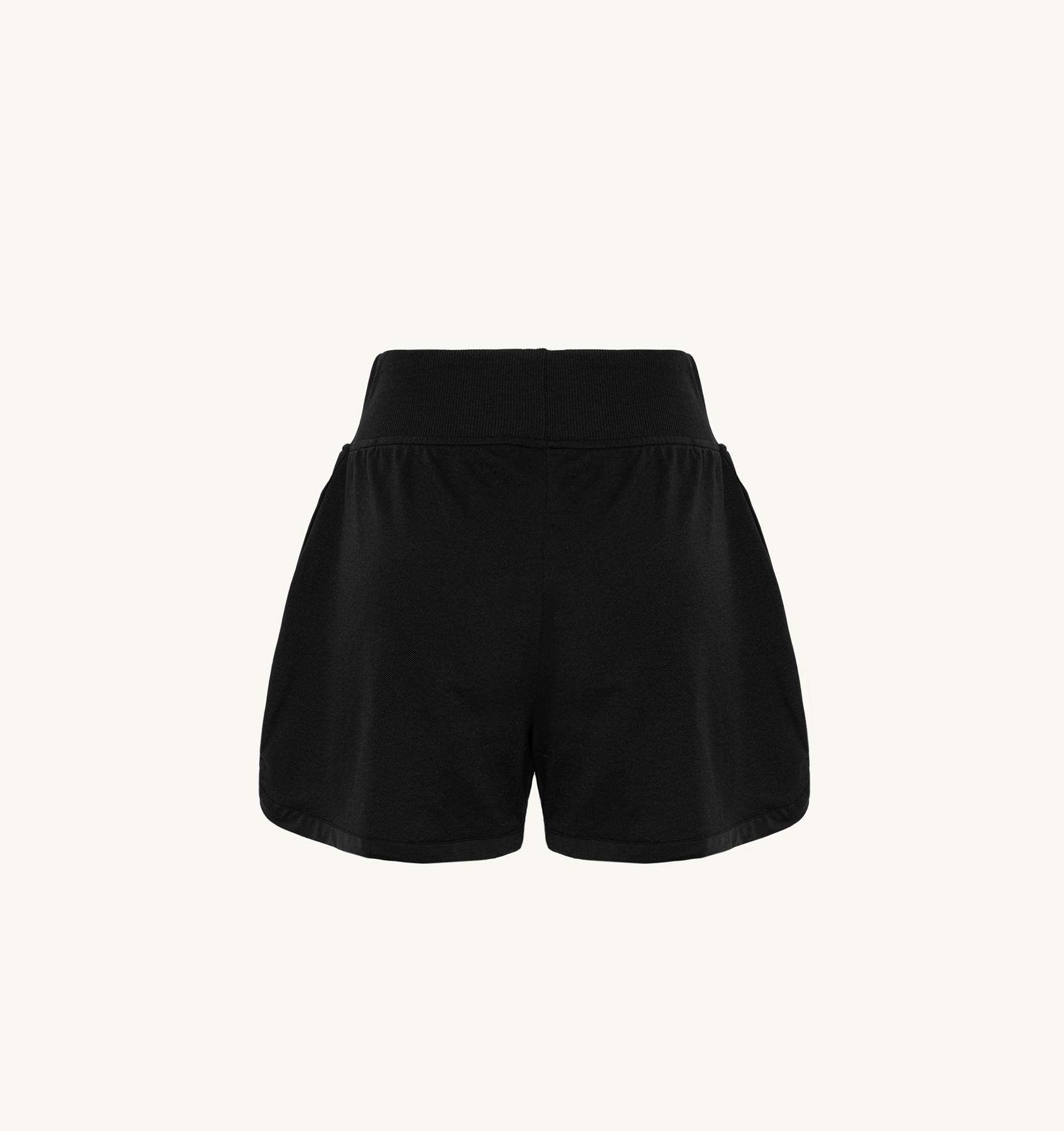 BLACK TENNIS SHORTS WITH CONTRAST PIPING