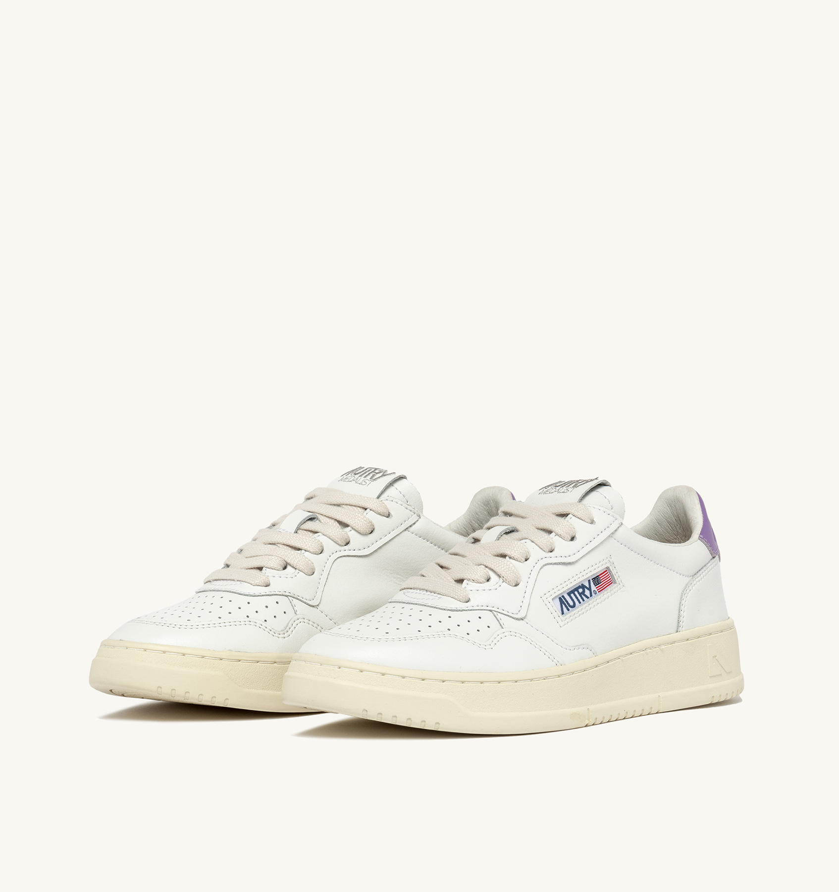 MEDALIST LOW SNEAKERS IN LEATHER COLOR WHITE AND LILAC