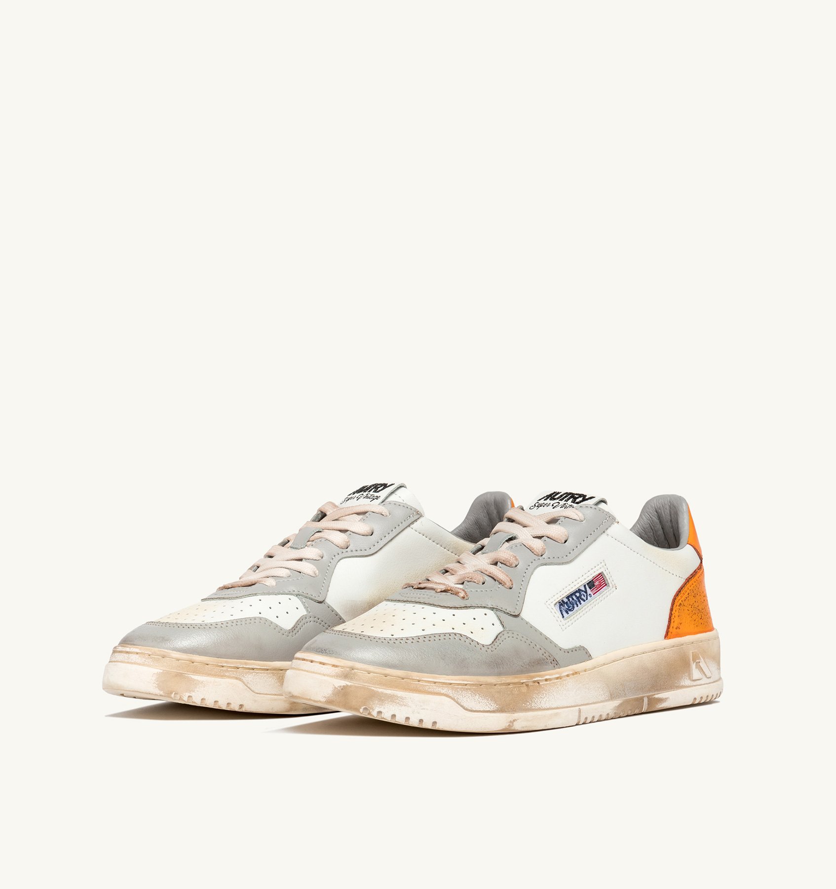 MEDALIST LOW SUPER VINTAGE SNEAKERS IN WHITE, GRAY LEATHER