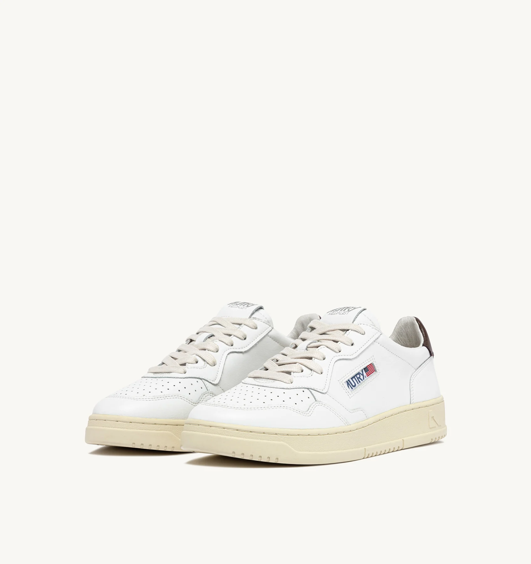 MEDALIST LOW SNEAKERS IN WHITE AND BROWN LEATHER
