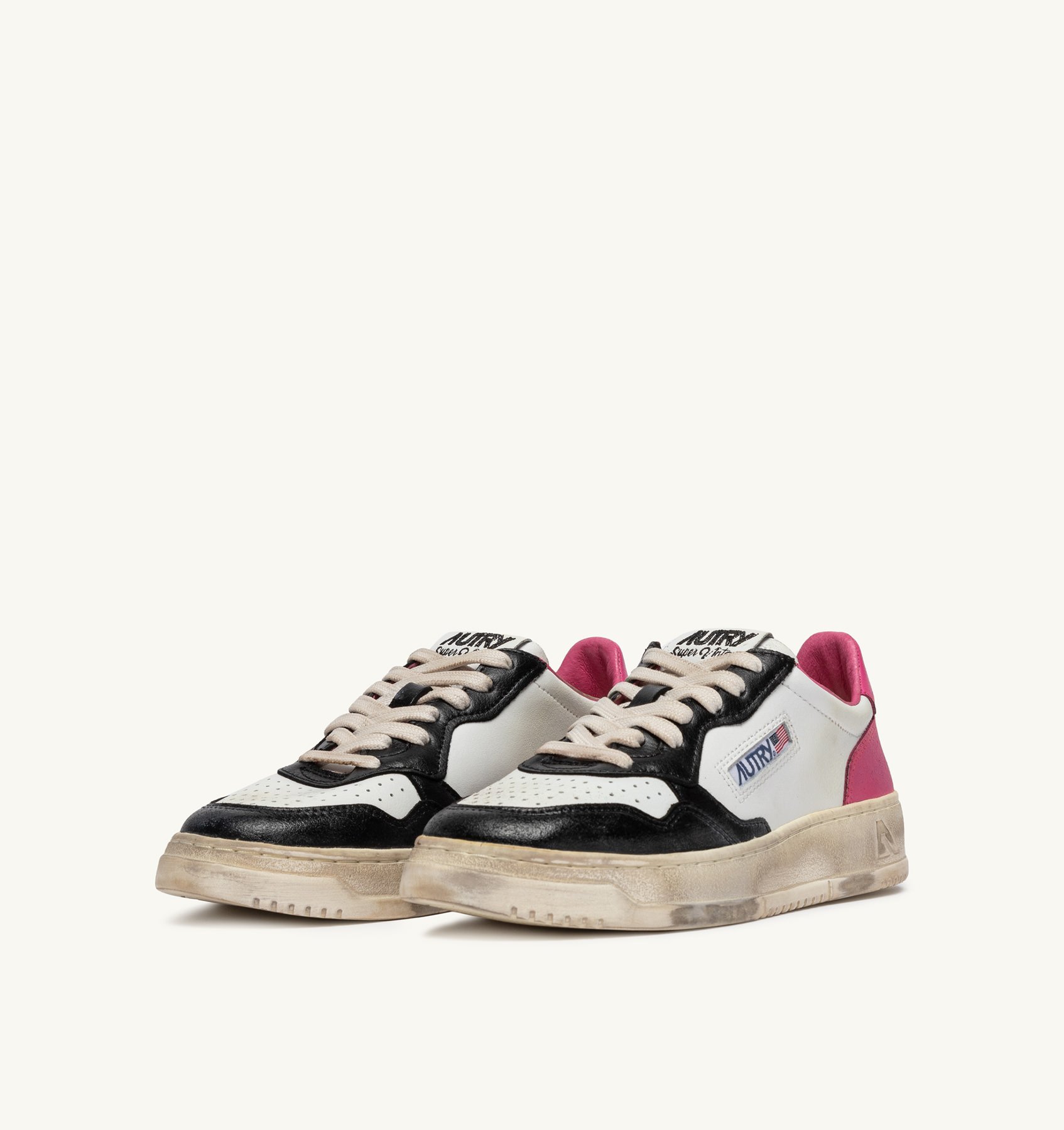 SUPER VINTAGE LOW SNEAKERS IN WHITE, BLACK AND RASPBERRY LEATHER