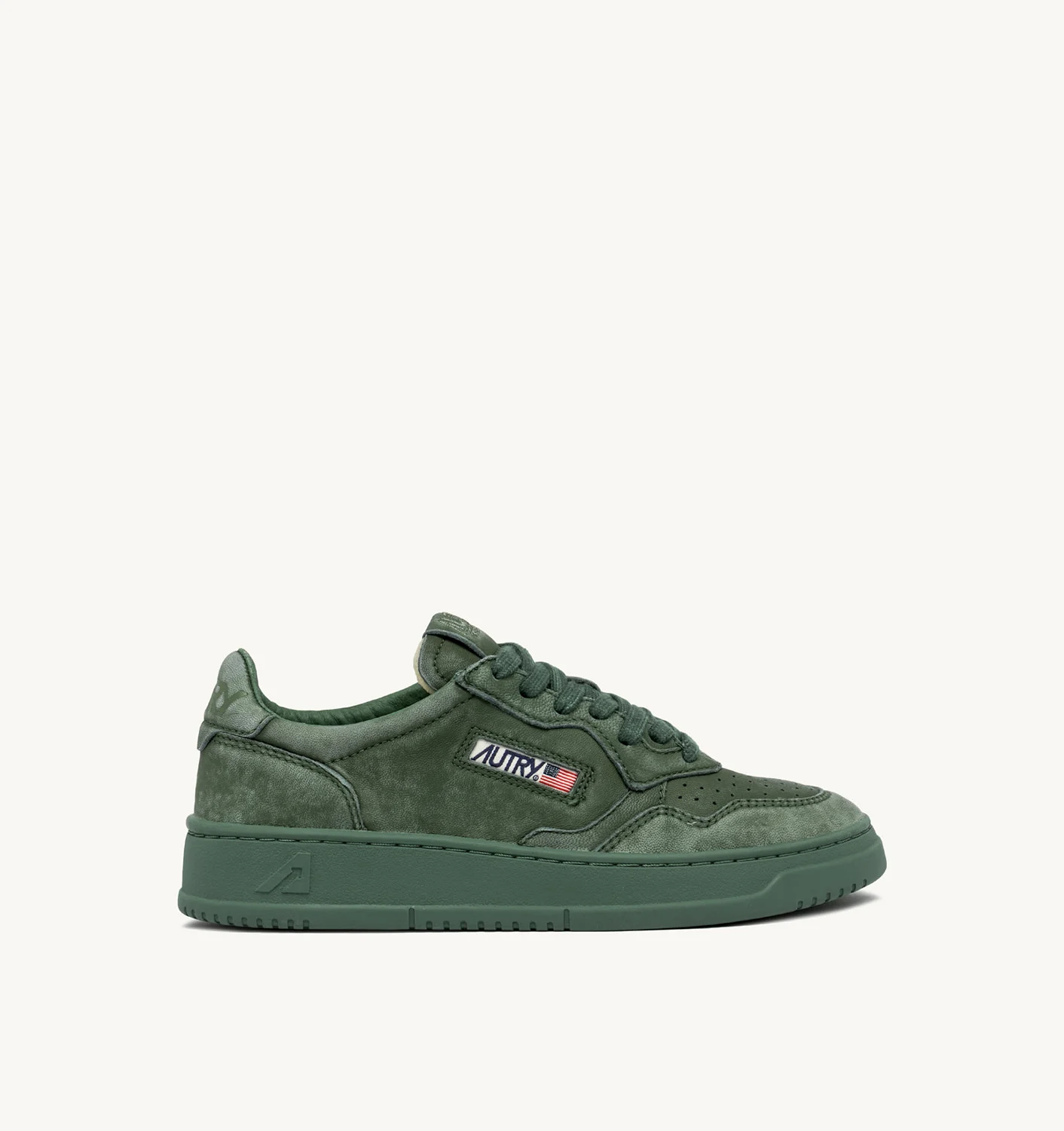 MEDALIST LOW SNEAKERS IN GOATSKIN COLOR IVY