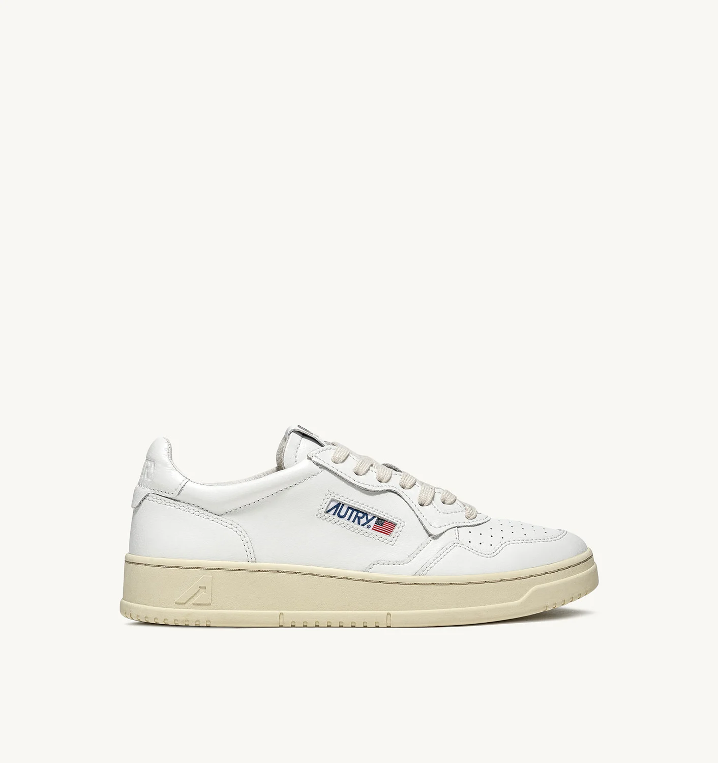 MEDALIST LOW SNEAKERS IN WHITE LEATHER