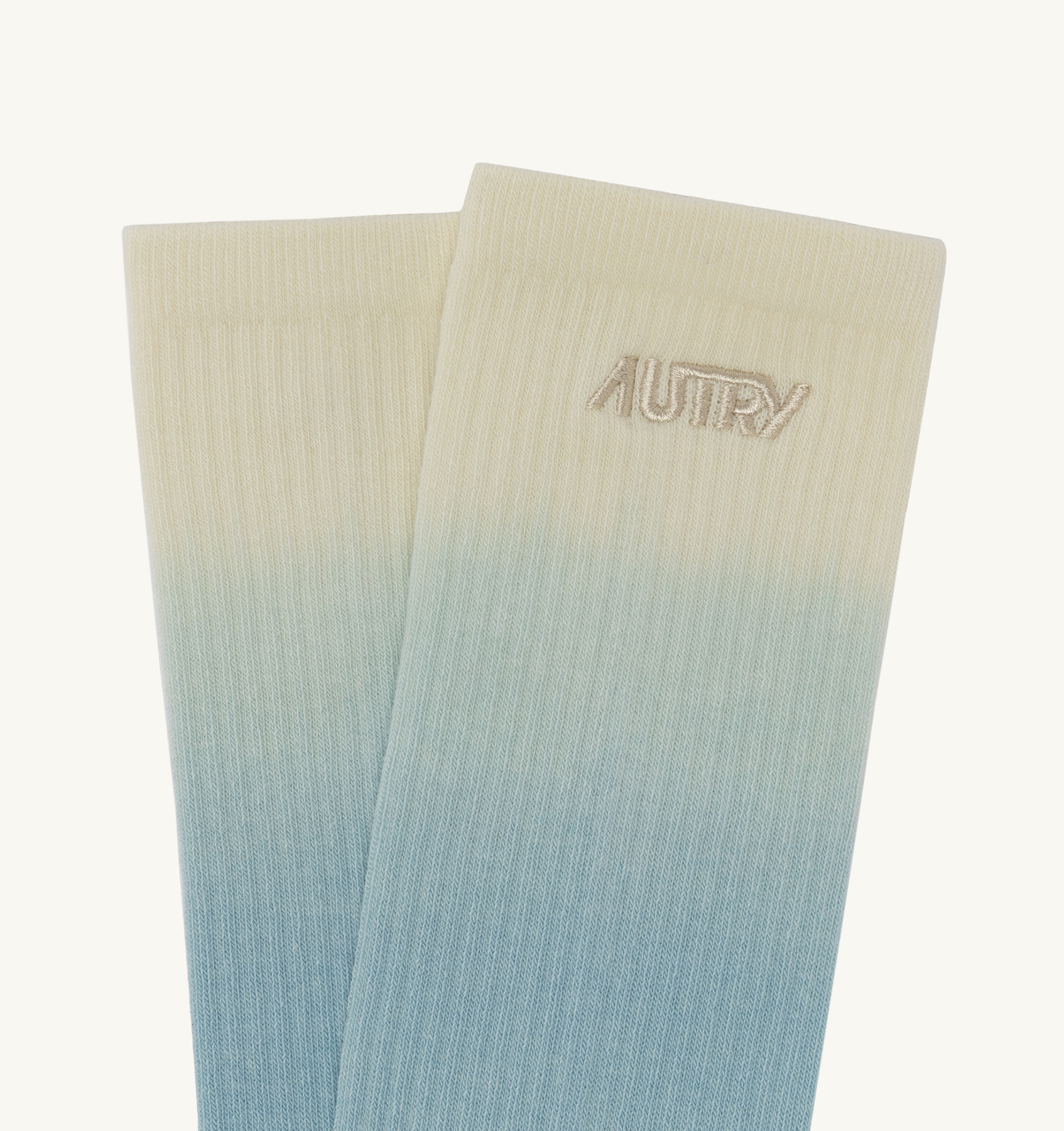 DIP-DYE SOCKS IN LIGHT BLUE COTTON TERRY