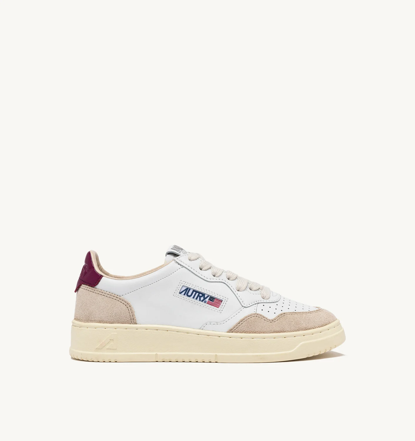 MEDALIST LOW SNEAKERS IN WHITE AND FUCHSIA LEATHER