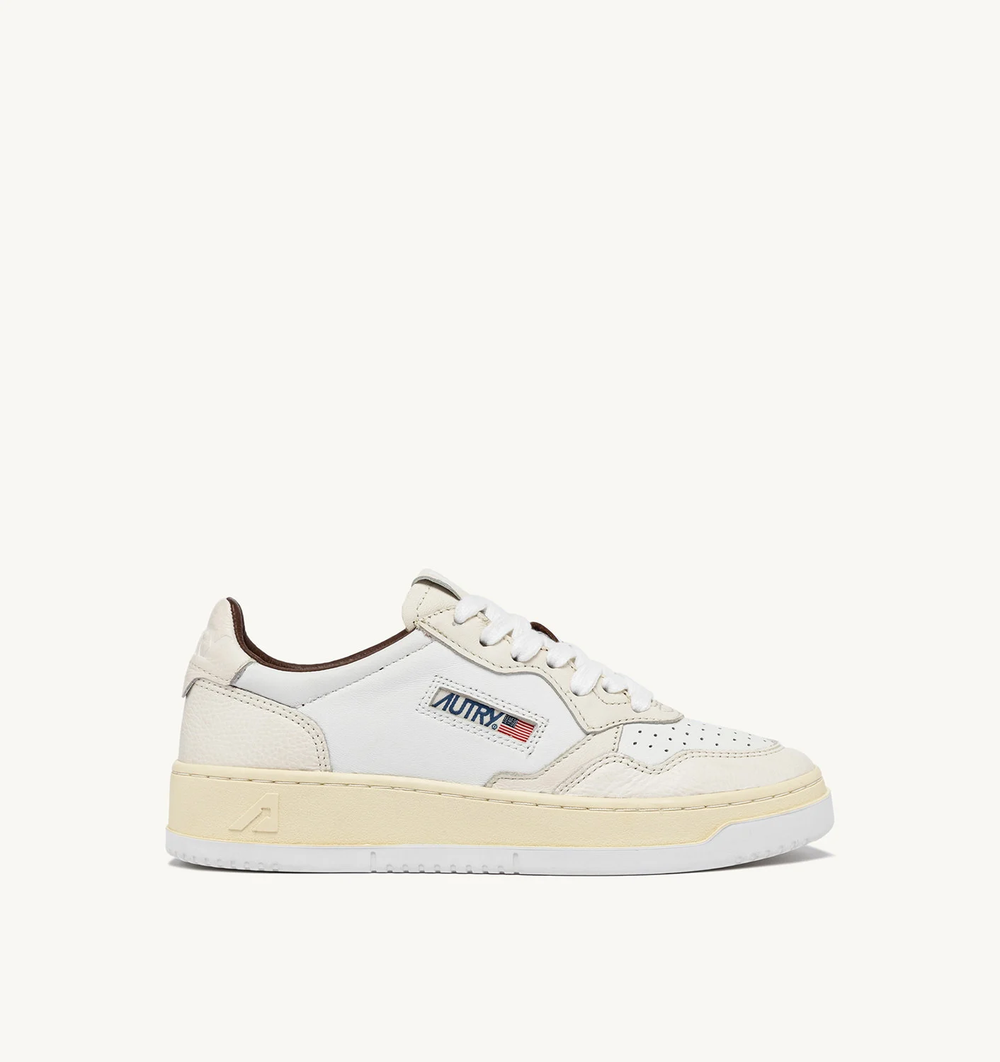 MEDALIST LOW SNEAKERS IN WHITE LEATHER AND NEUTRAL-TONE NAPPA
