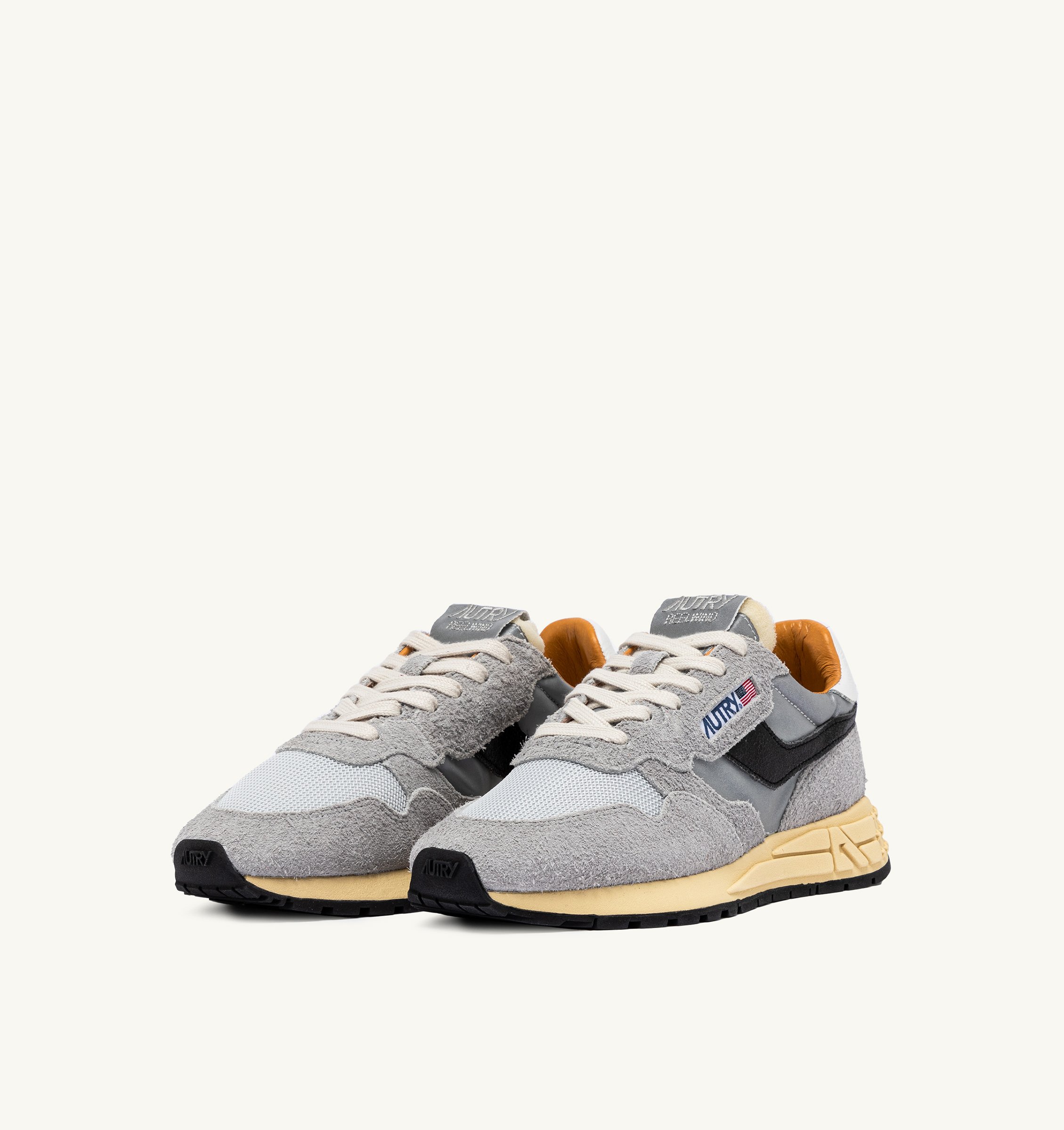 REELWIND LOW SNEAKERS IN SAND CRACKED LEATHER AND REFLECTIVE NYLON