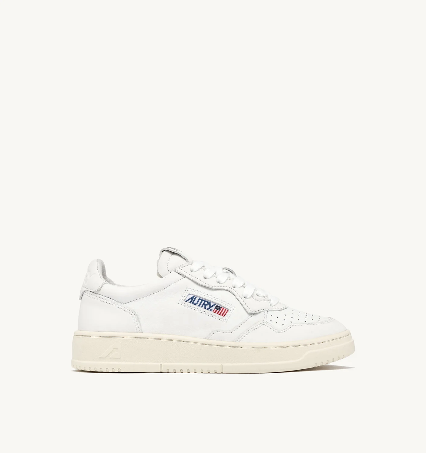 MEDALIST LOW SNEAKERS IN SUPER-SOFT WHITE NAPPA