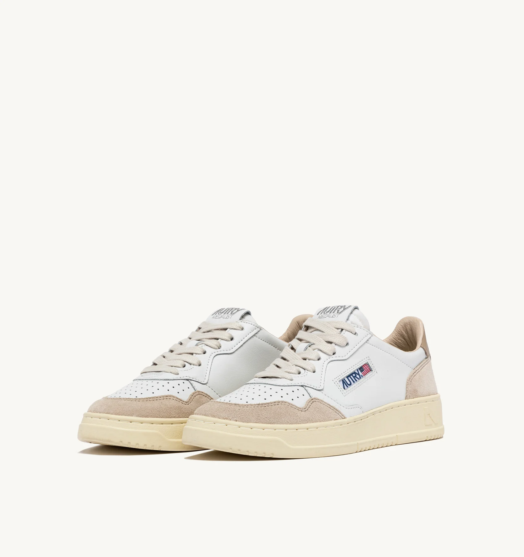 MEDALIST LOW SNEAKERS IN WHITE/PEPPER BLACK LEATHER AND BEIGE SUEDE