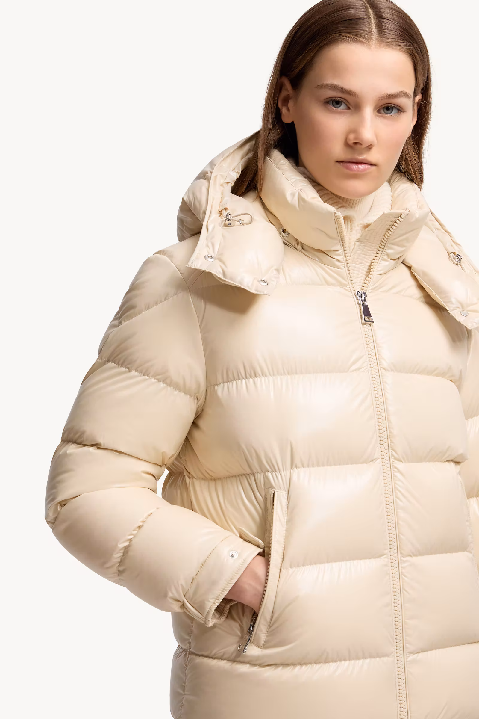Maire Hooded Short Down Jacket