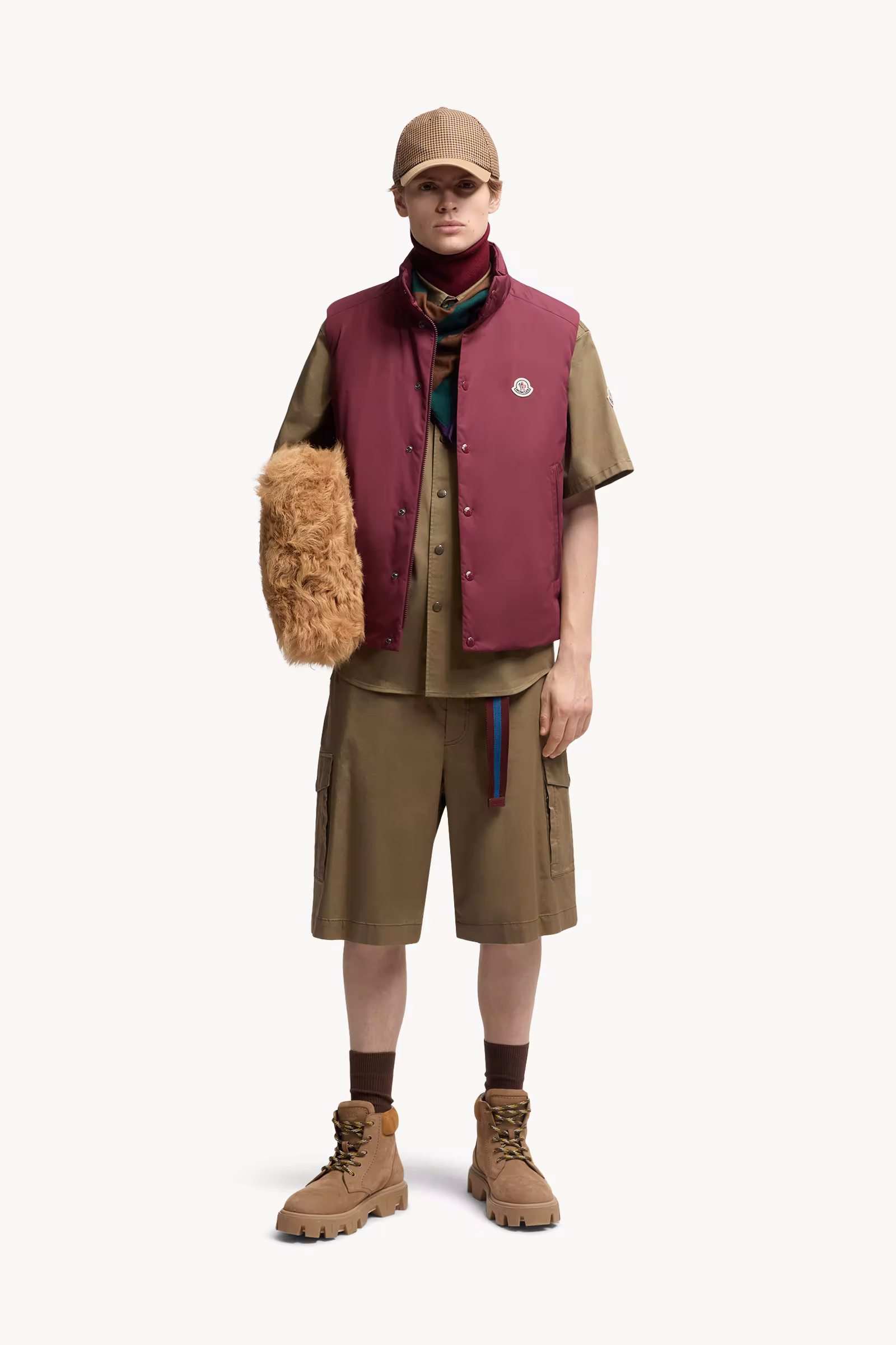 Pilat Short Down Vest