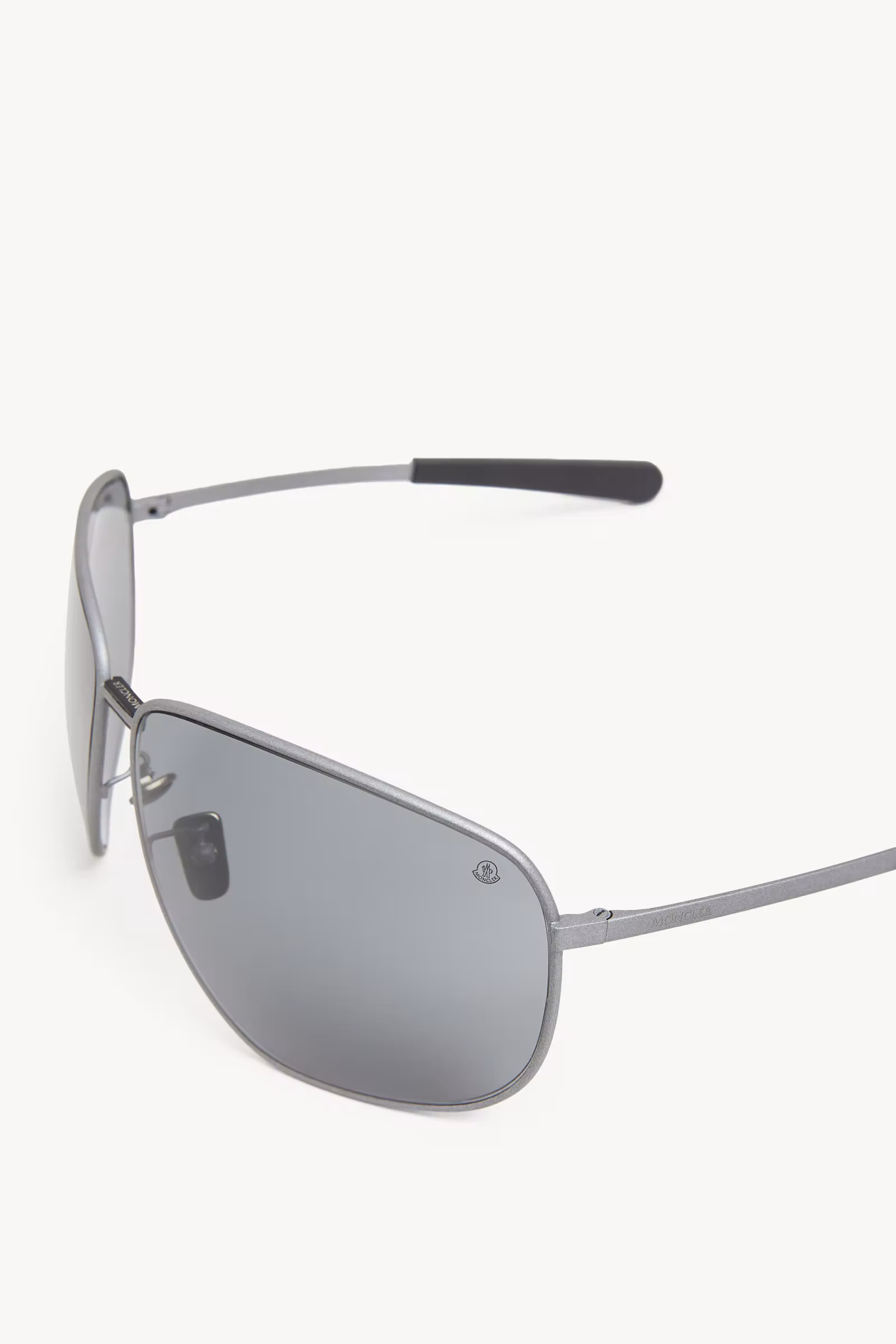 Atlas Pilot Sunglasses