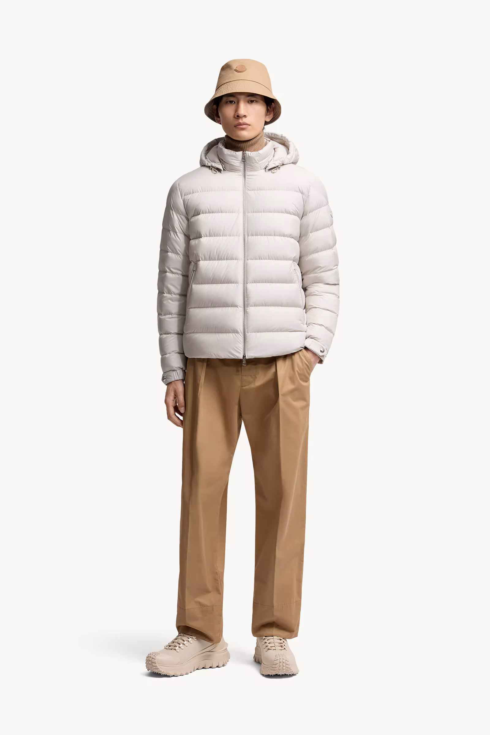 Arneb Hooded Short Down Jacket