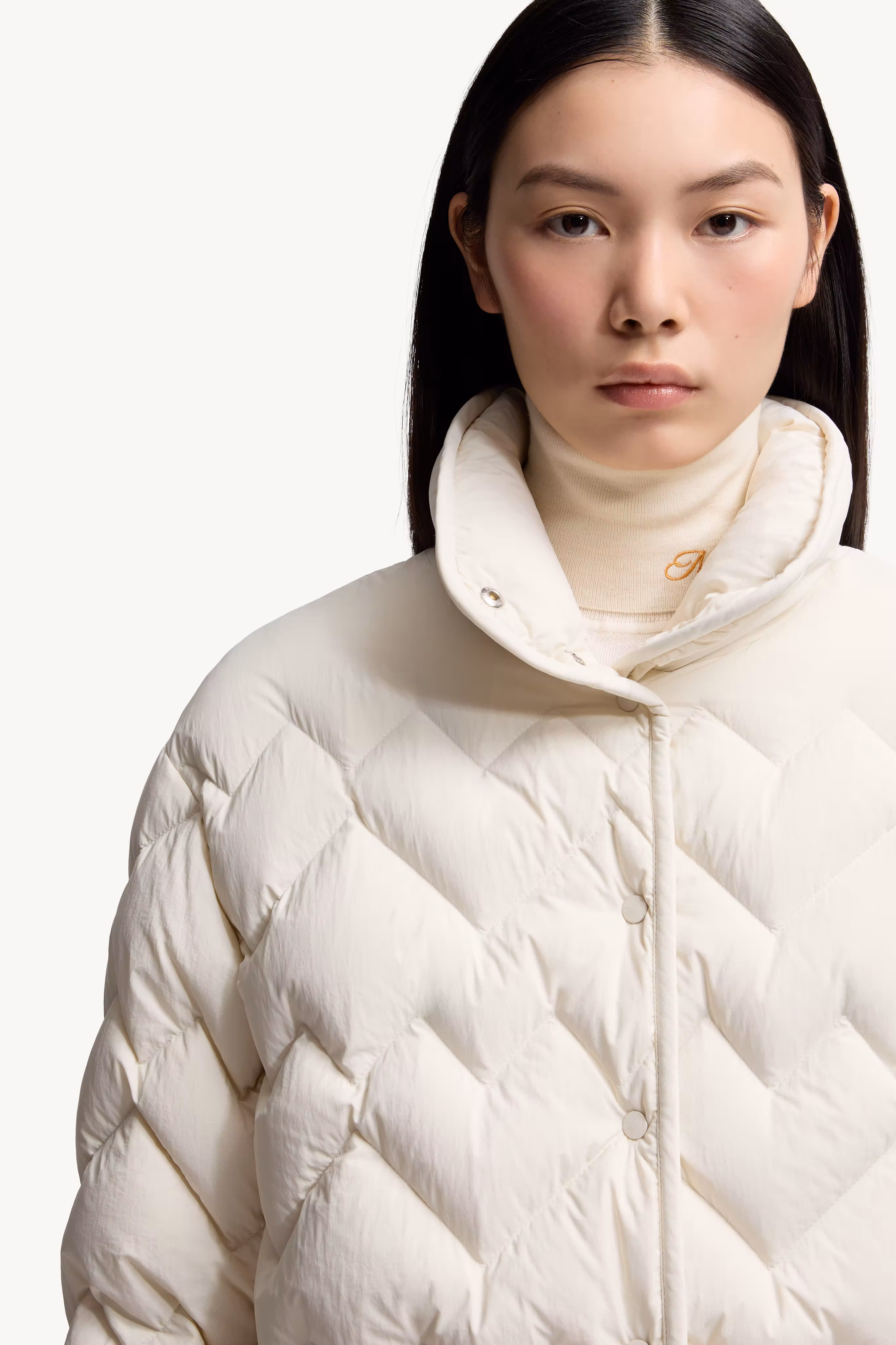 Senevee Heart-Quilted Short Down Jacket
