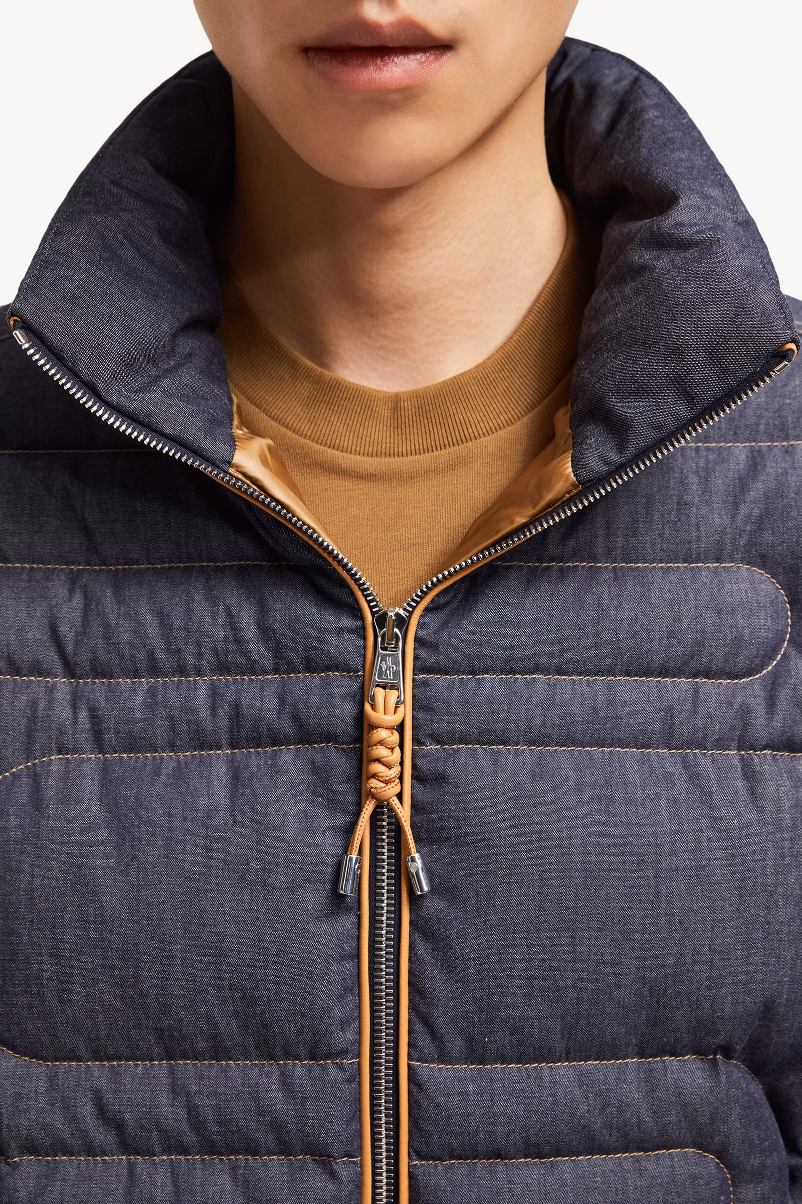 Xiaohai Snake-Quilted Denim Short Down Jacket
