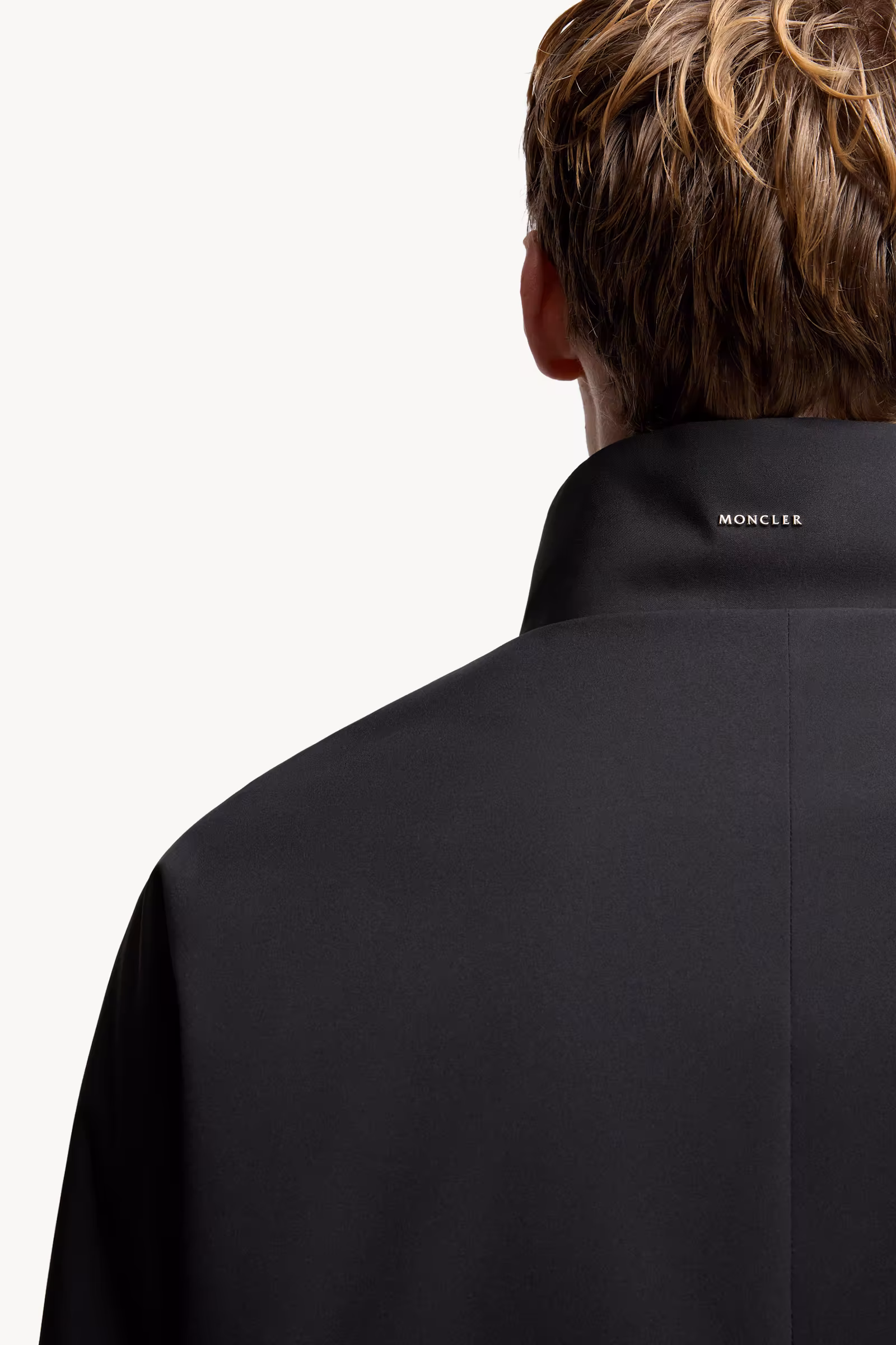 Egoutelles Short Down Jacket