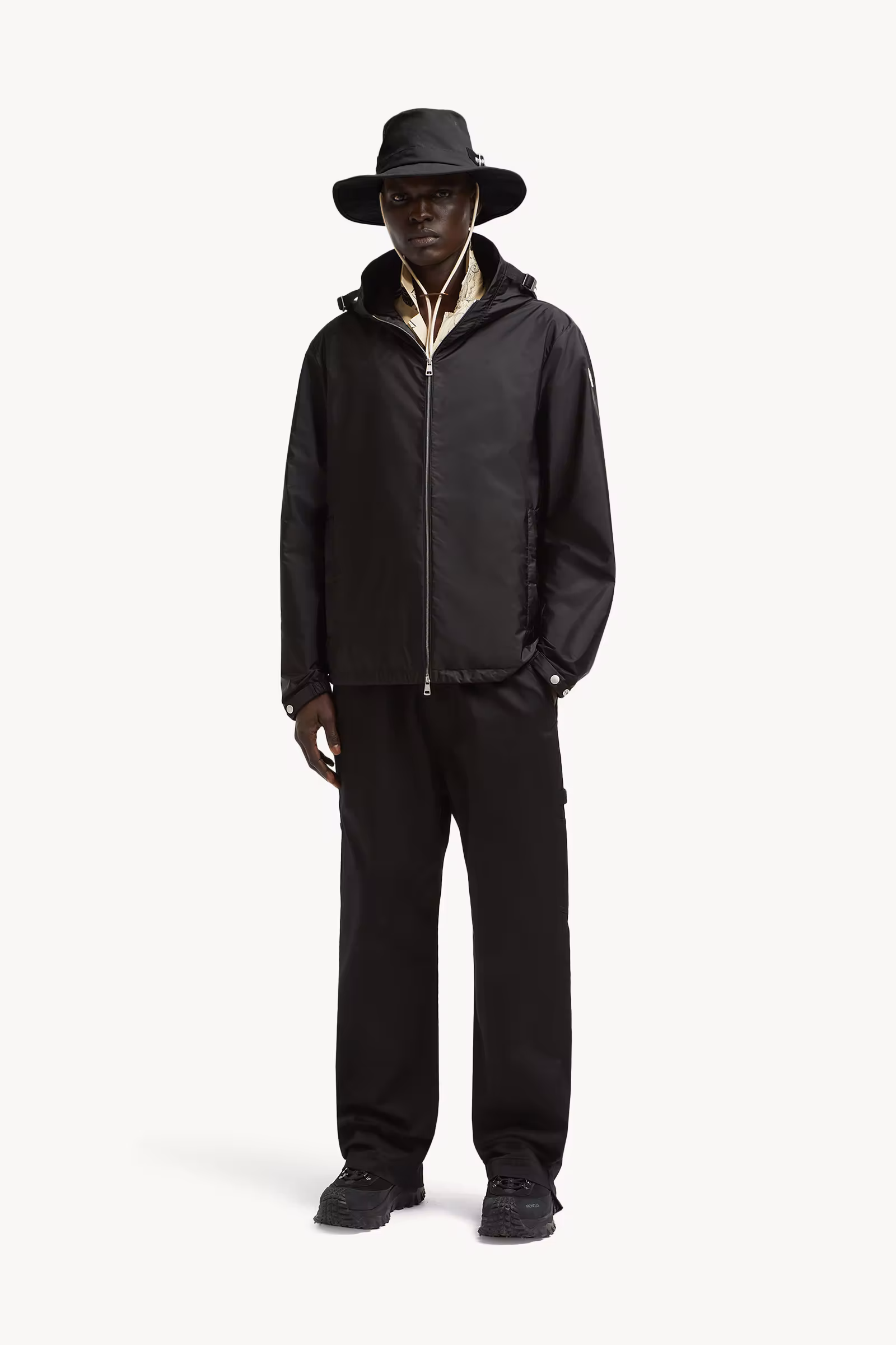 Remoray Hooded Windbreaker