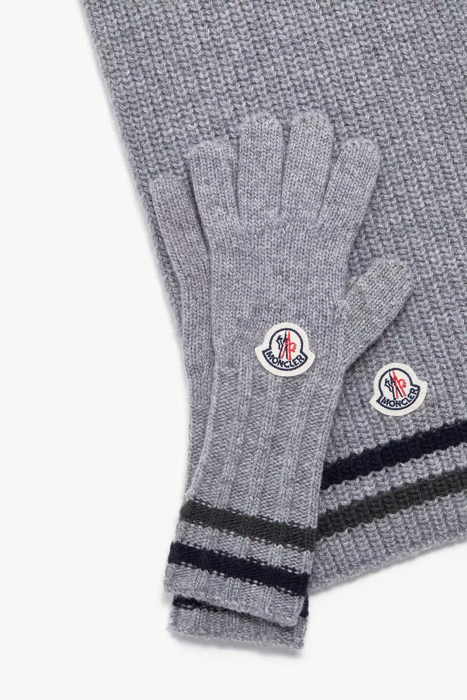 Striped Wool Set