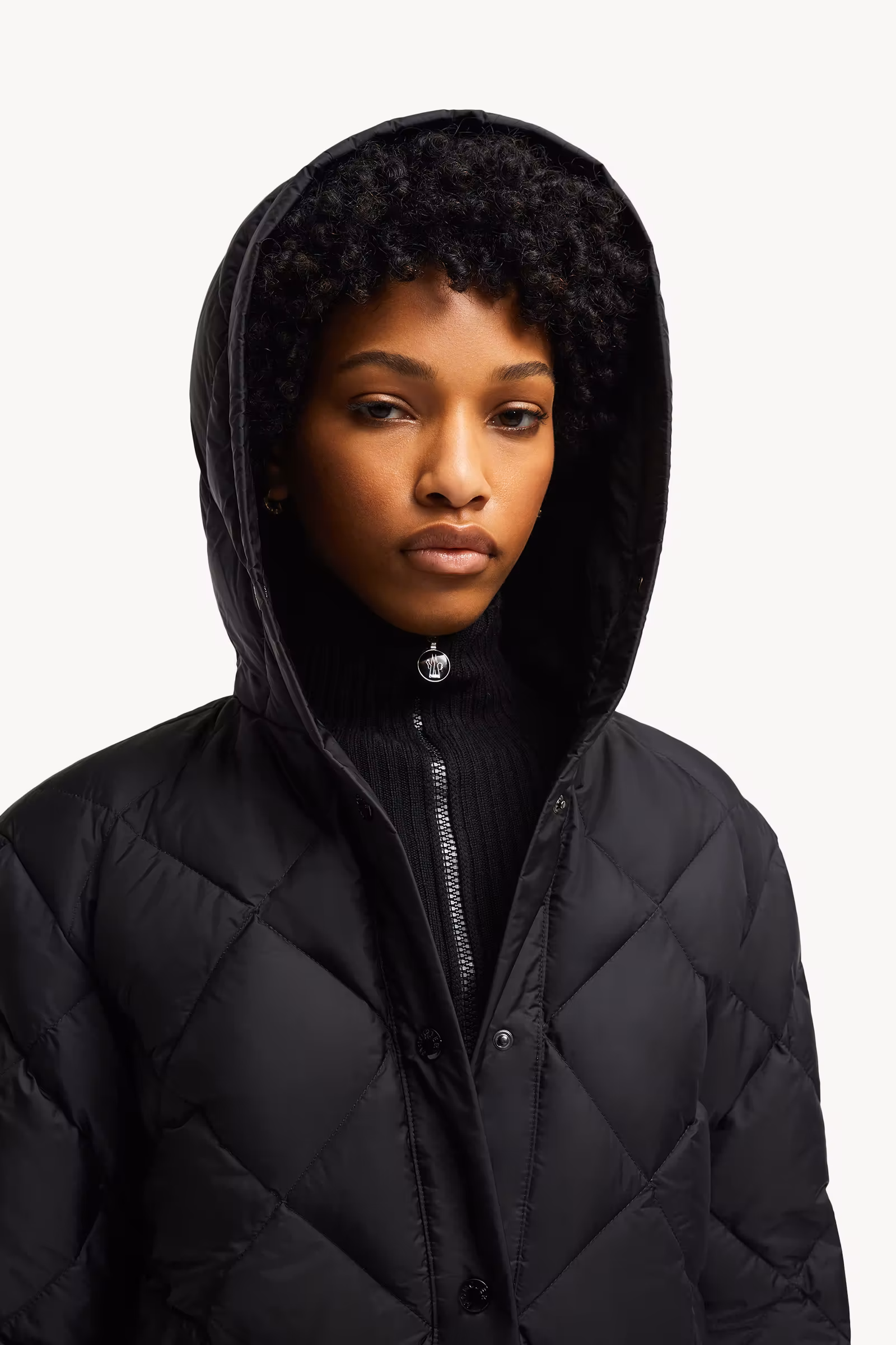 Arvouin Hooded Diamond-Quilted Short Down Jacket