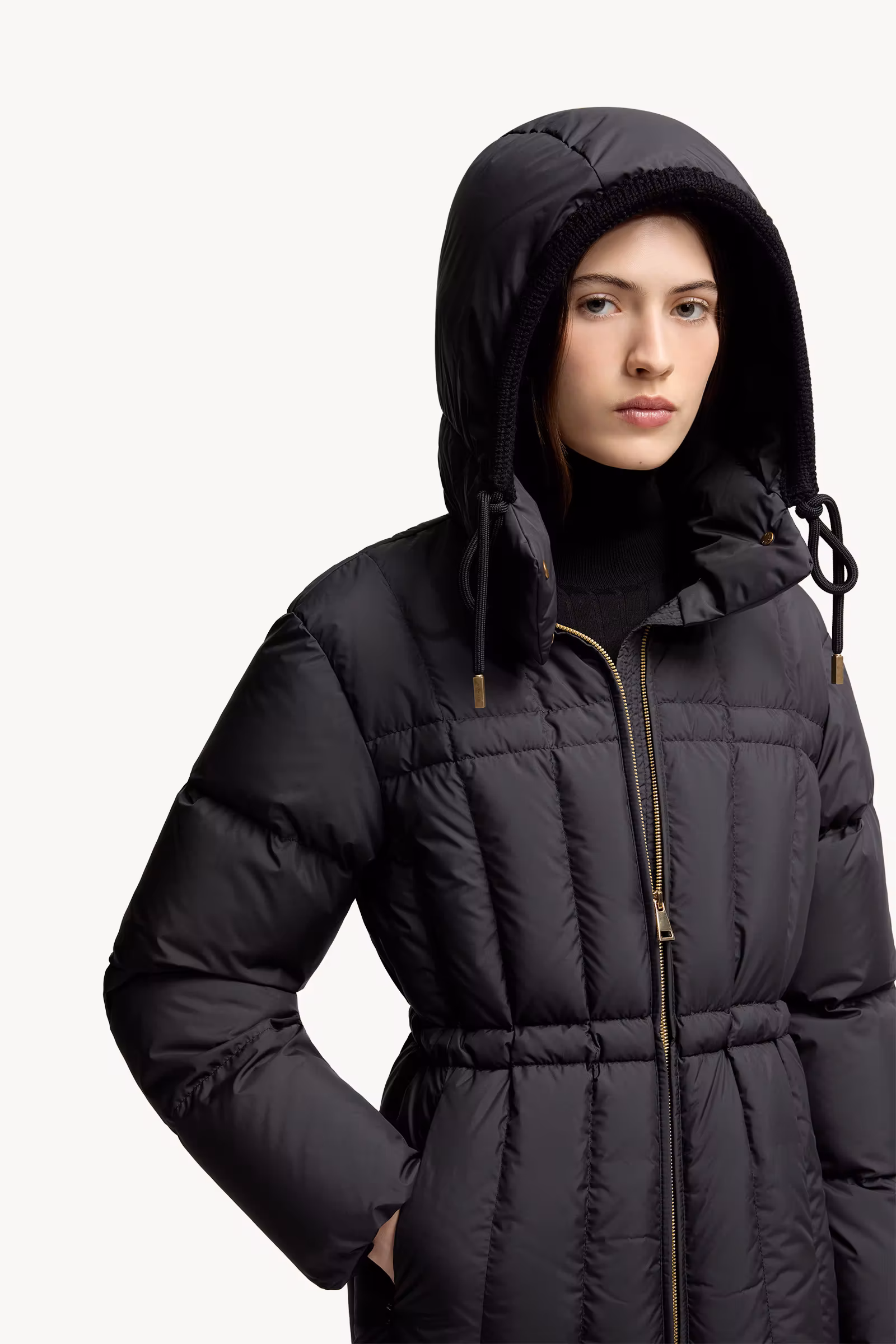 Estom Vertical-Quilted Hooded Short Down Jacket