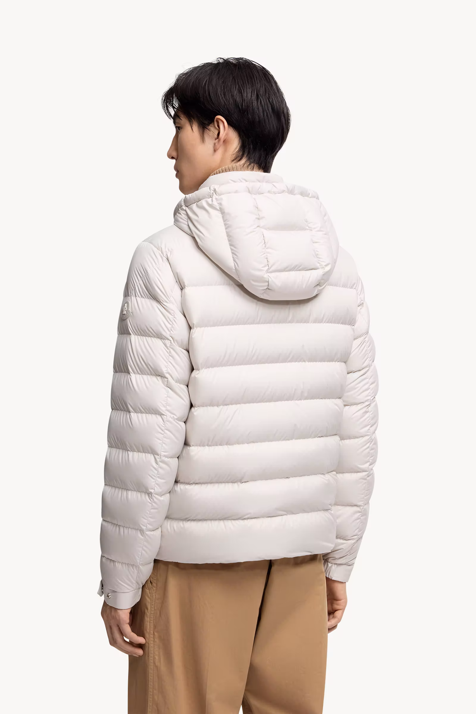 Arneb Hooded Short Down Jacket