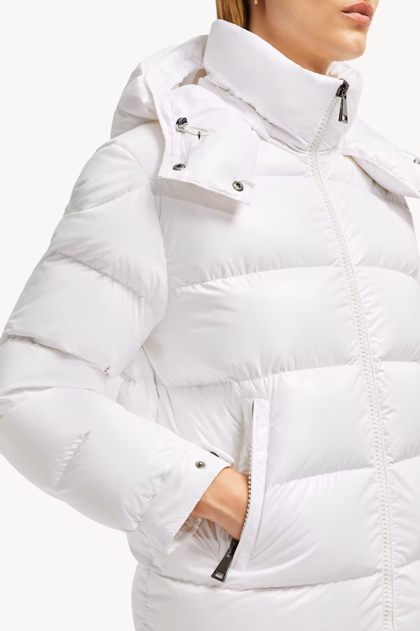 Maire Hooded Short Down Jacket