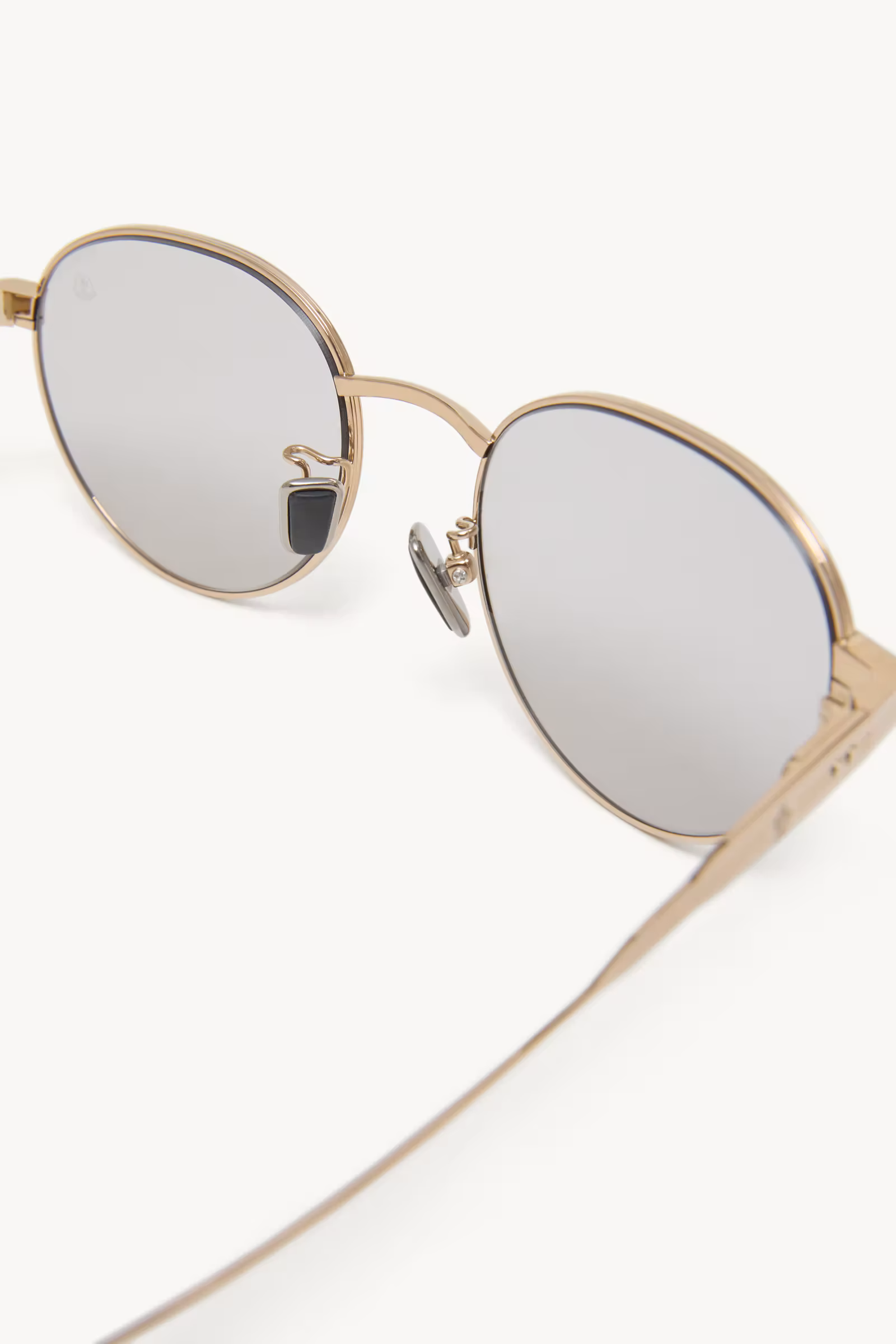 Subtila Round Sunglasses