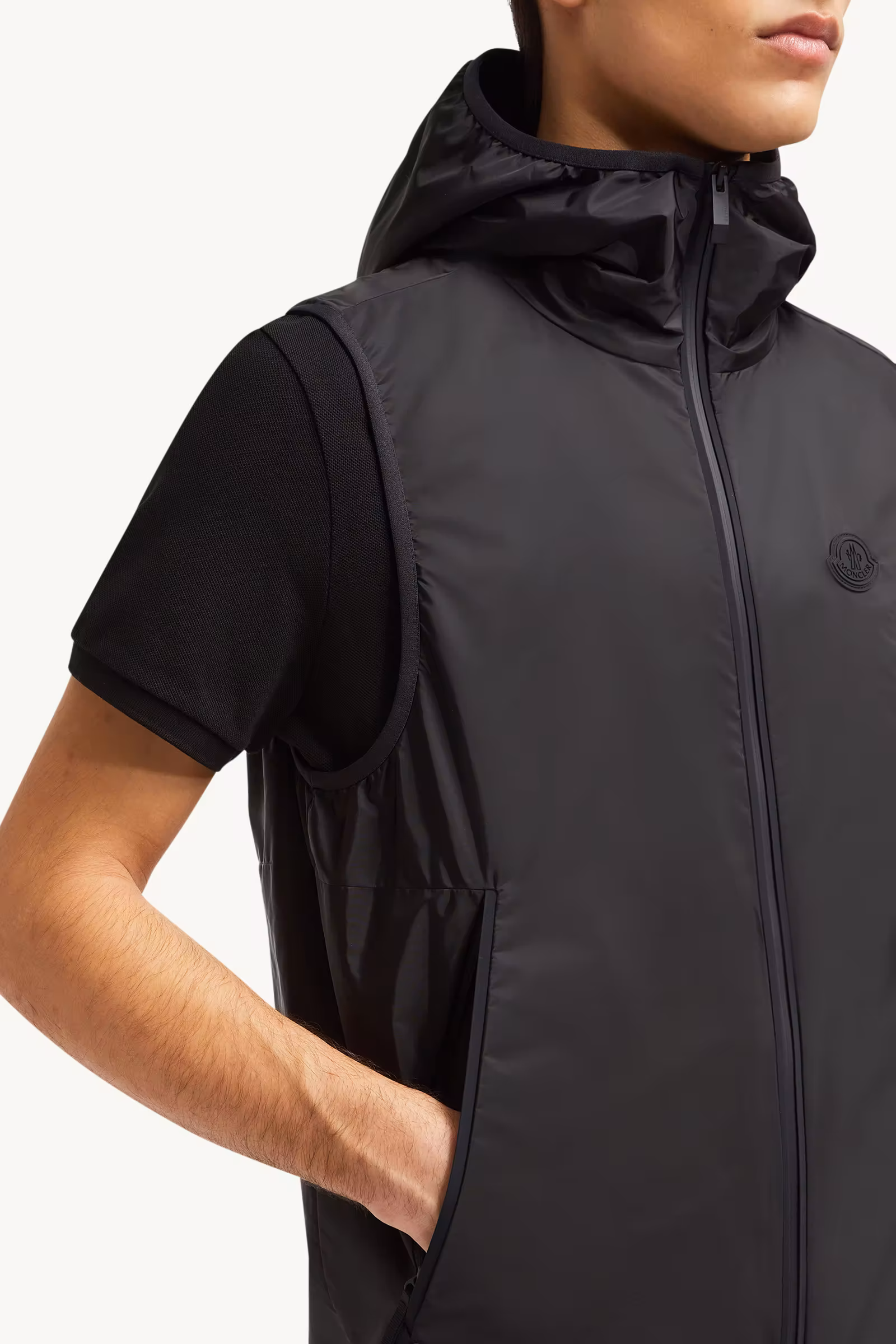 Moretan Hooded Vest