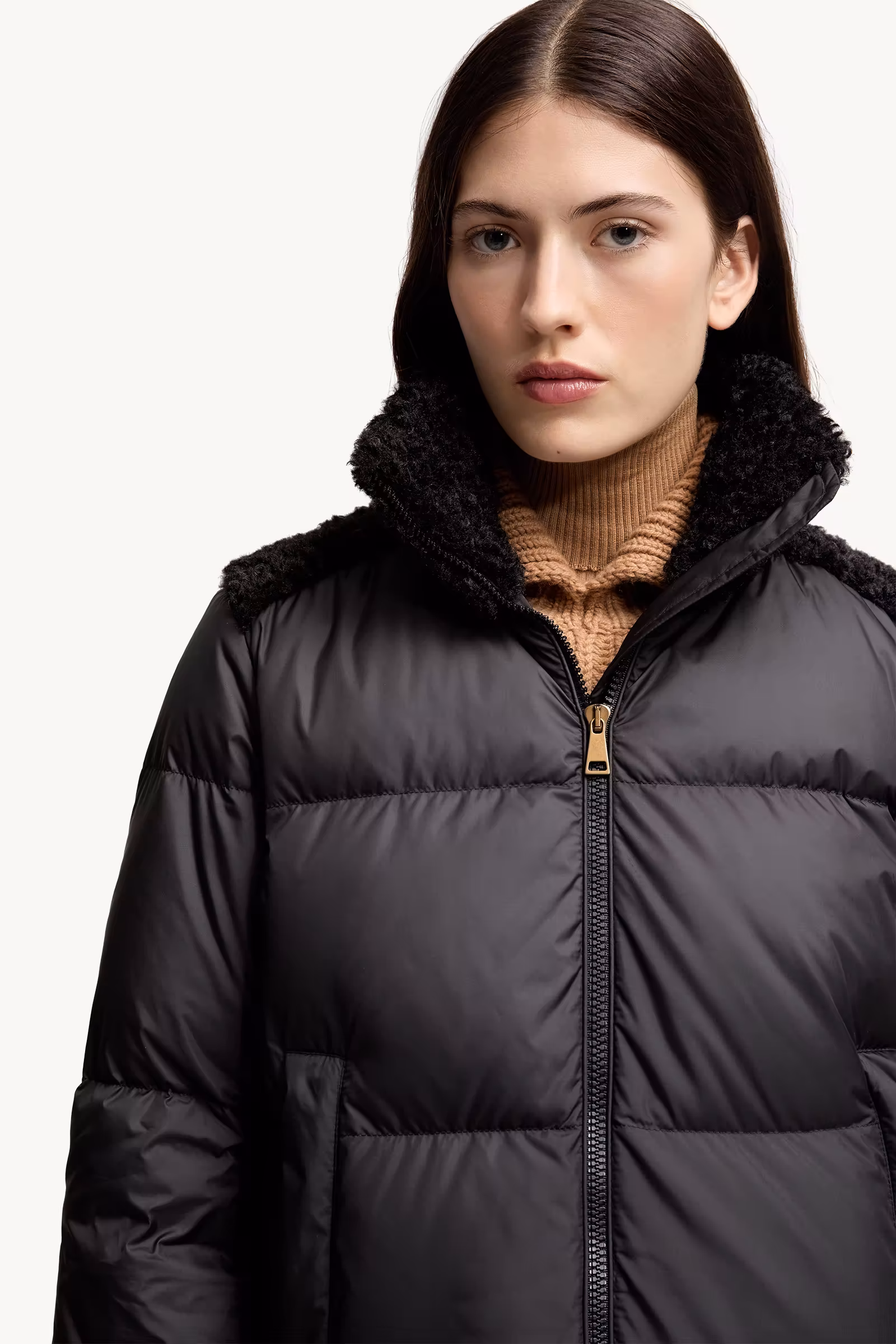 Esnaie Teddy-Trimmed Short Down Jaket