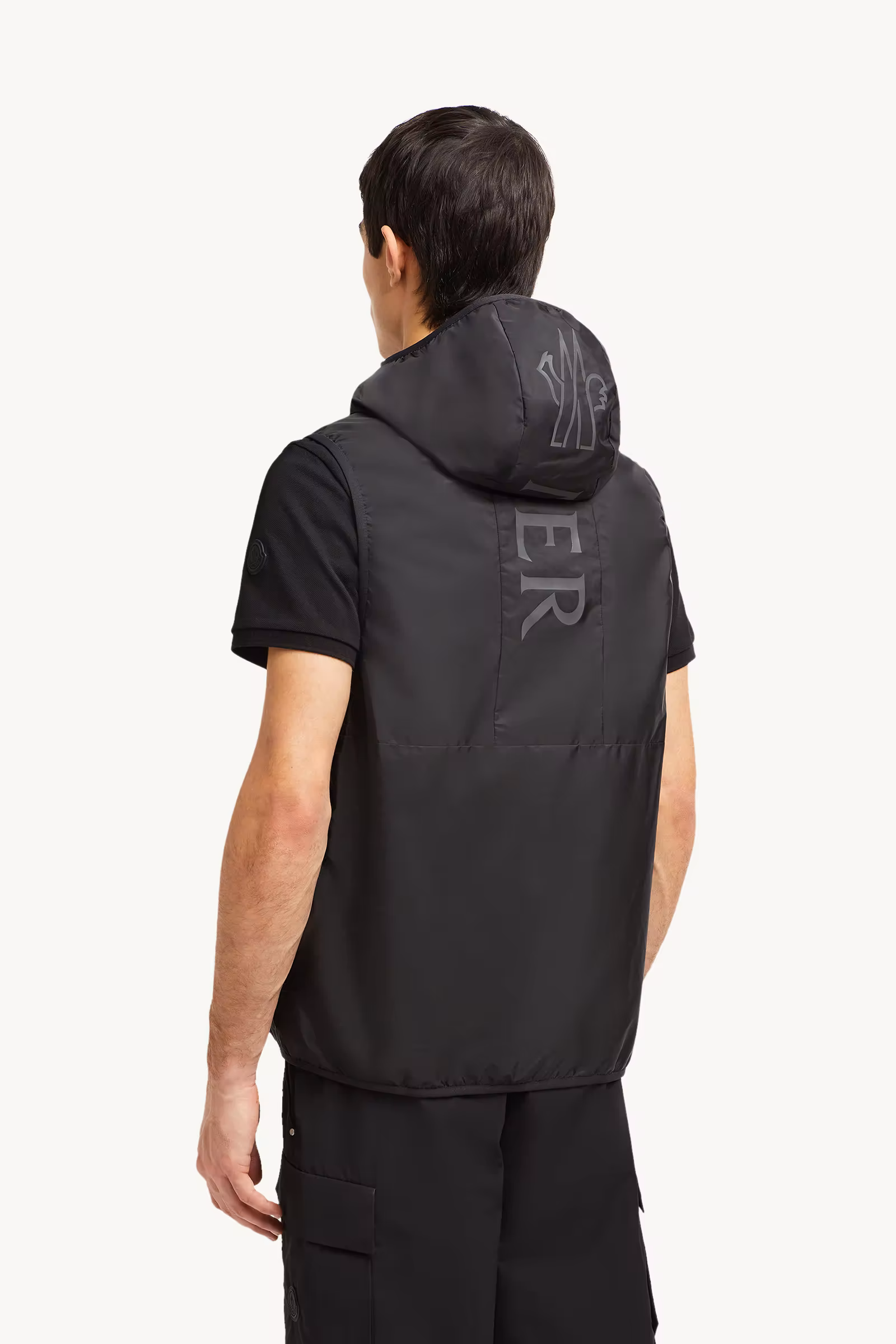 Moretan Hooded Vest