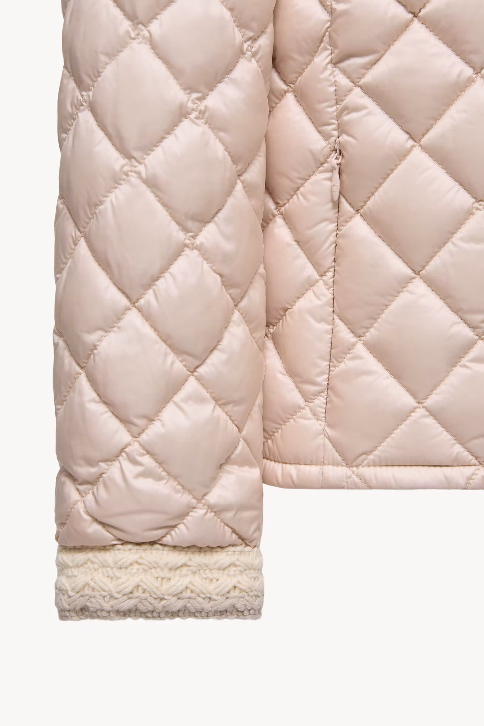 Corbelin Diamond-Quilted Hooded Down Jacket