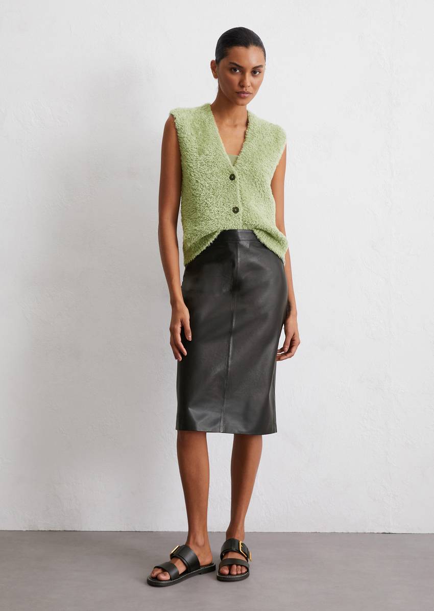 Fuzzy knit vest regular made from fluffy cotton yarn