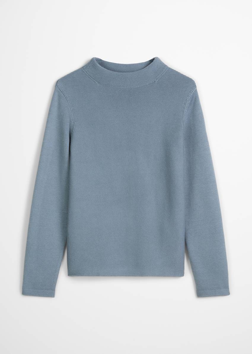 Knitted sweater slim made from organic cotton