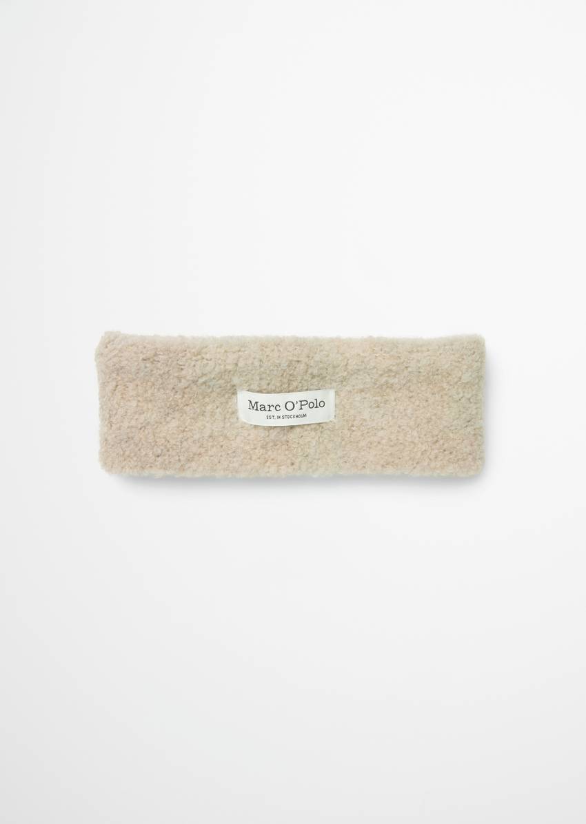 Bouclé knitted hat made from a wool/alpaca wool mix