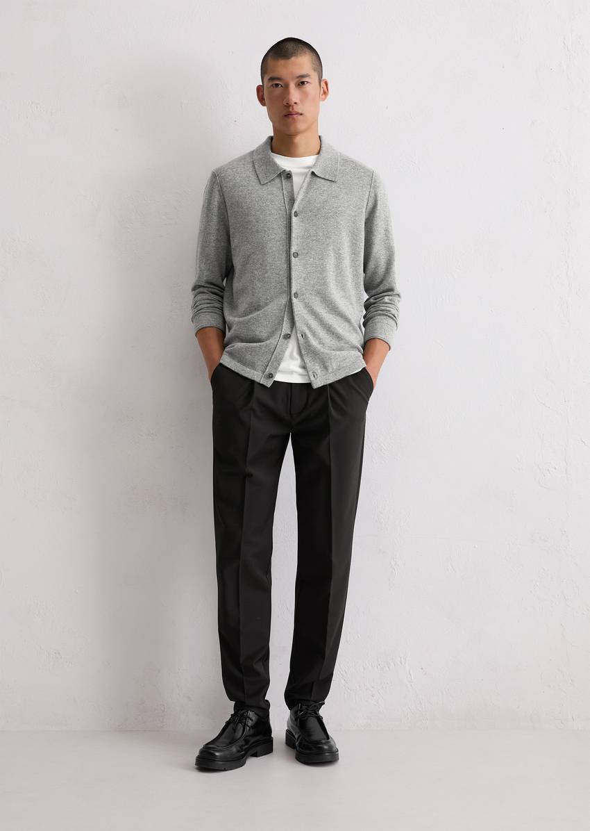 Pants Model Morot Jogger pleats made from soft technical wool blend