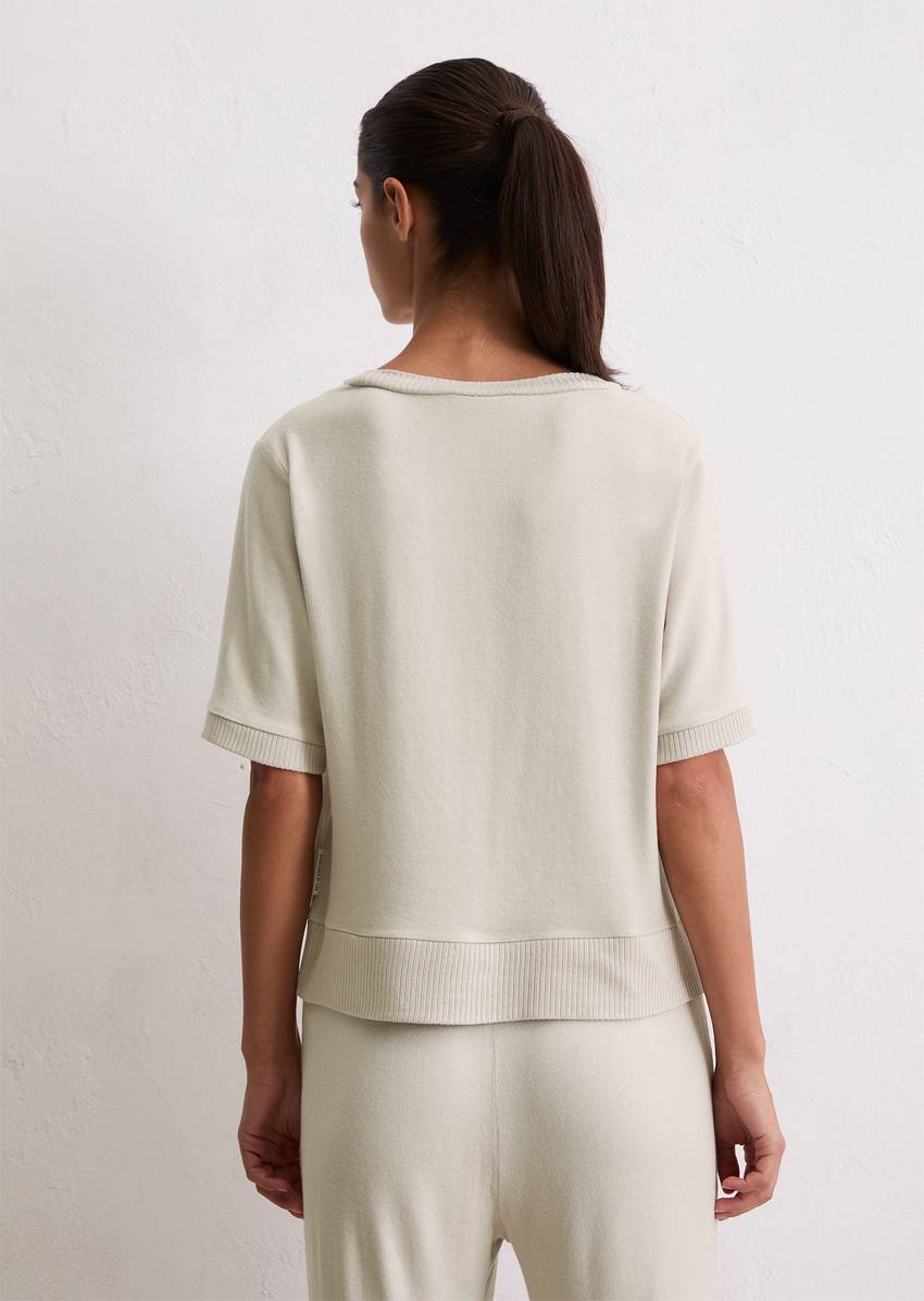 Lounge short-sleeved sweater Made from a soft TENCEL™ modal blend