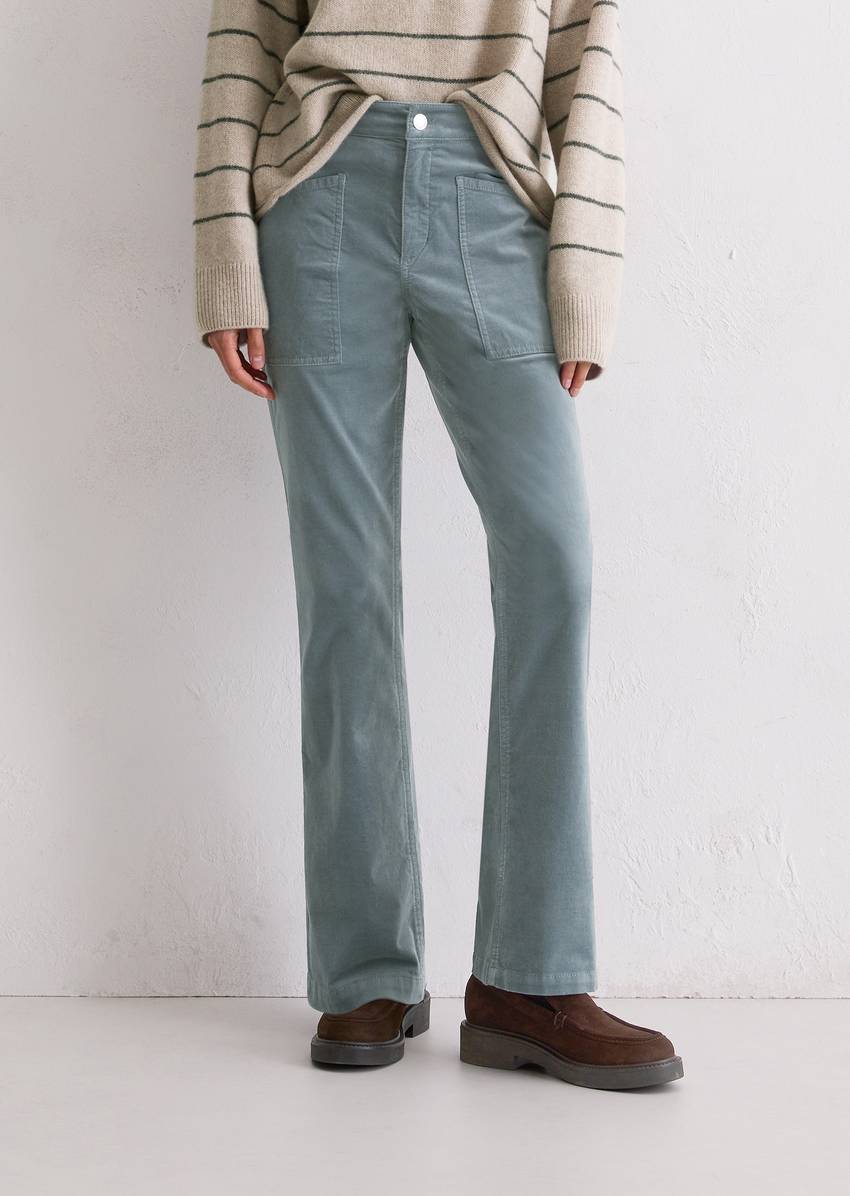 Velvet pants model Kiruna flared made from organic cotton stretch