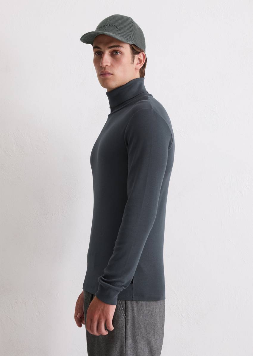 DfC Longsleeve shaped with turtleneck