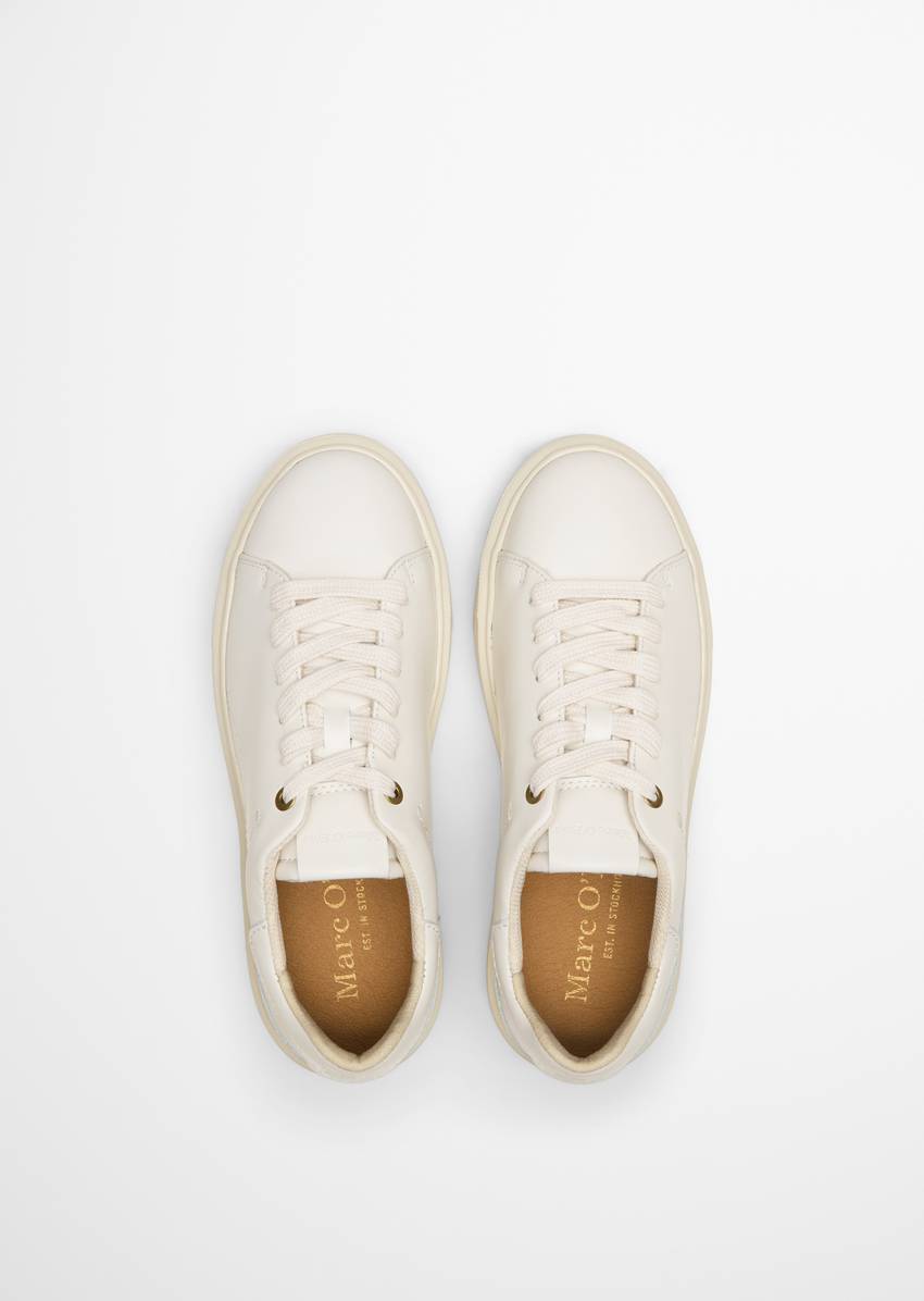 Cup sole sneaker made from high-quality cowhide