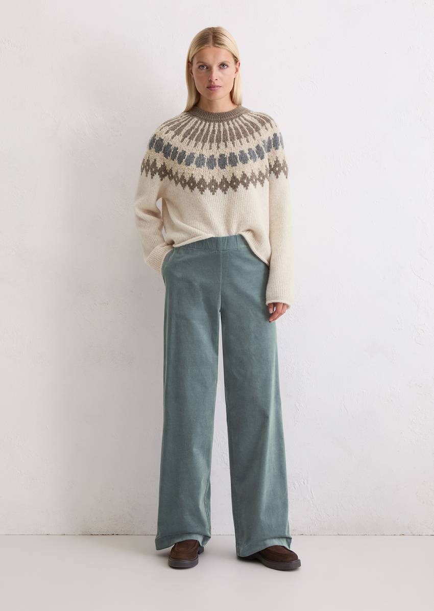 Velvet pants loose made from organic cotton stretch