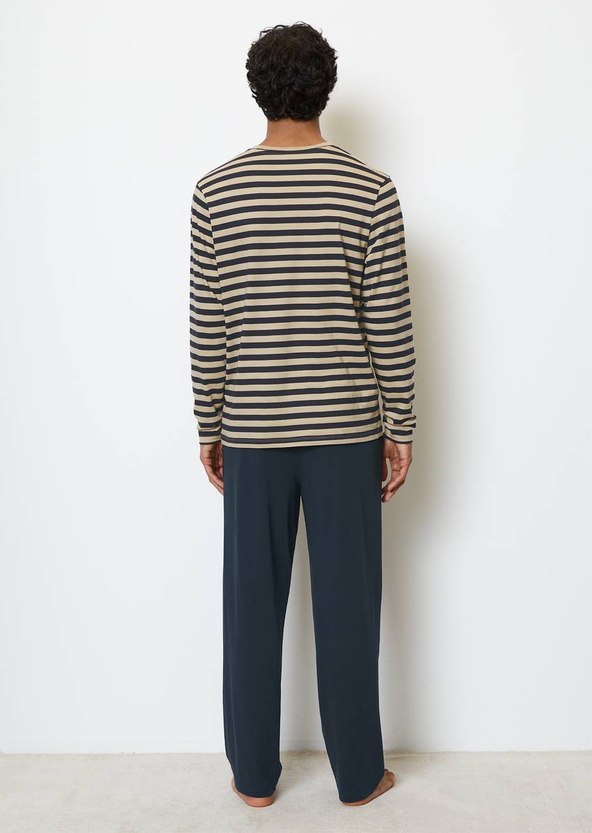 Lounge set made from pure organic cotton