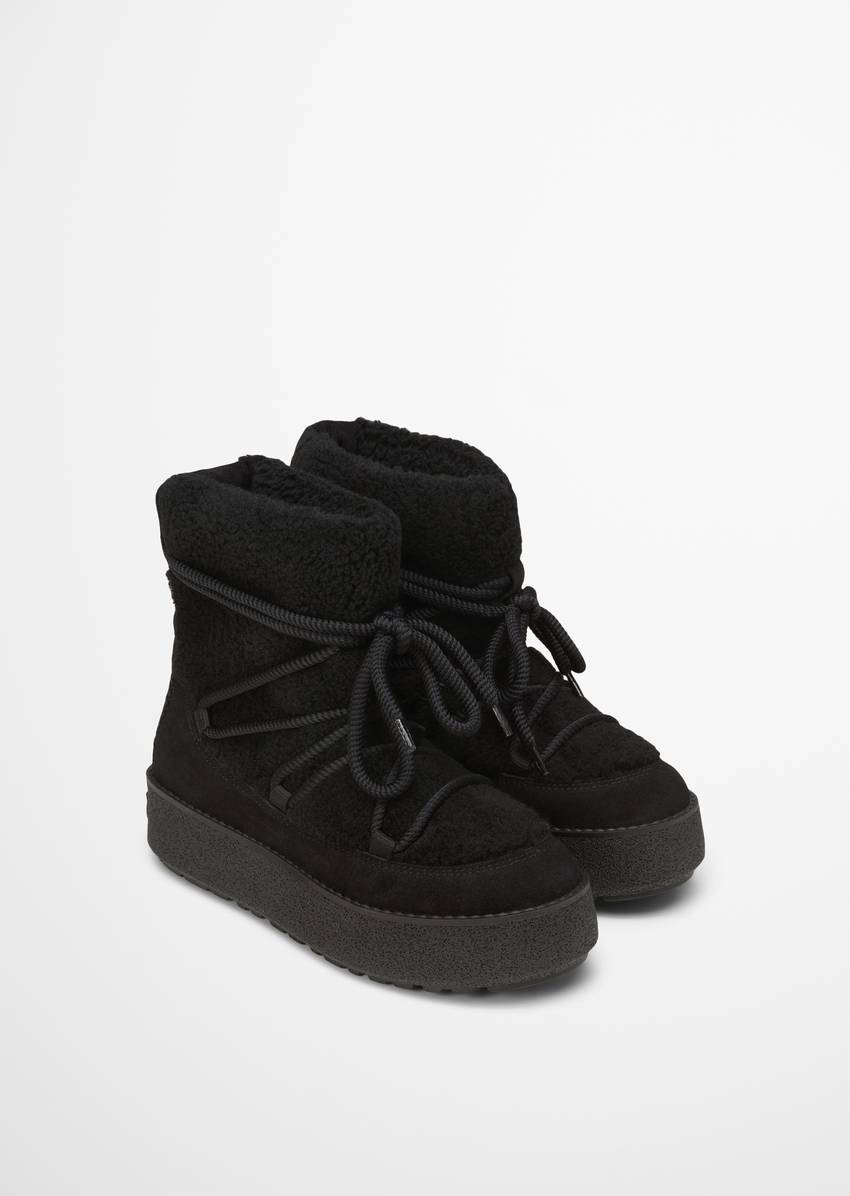 Winter boots model Pia with fluffy warm lining