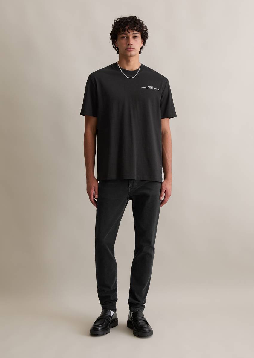 Relaxed T-shirt with relaxed back print