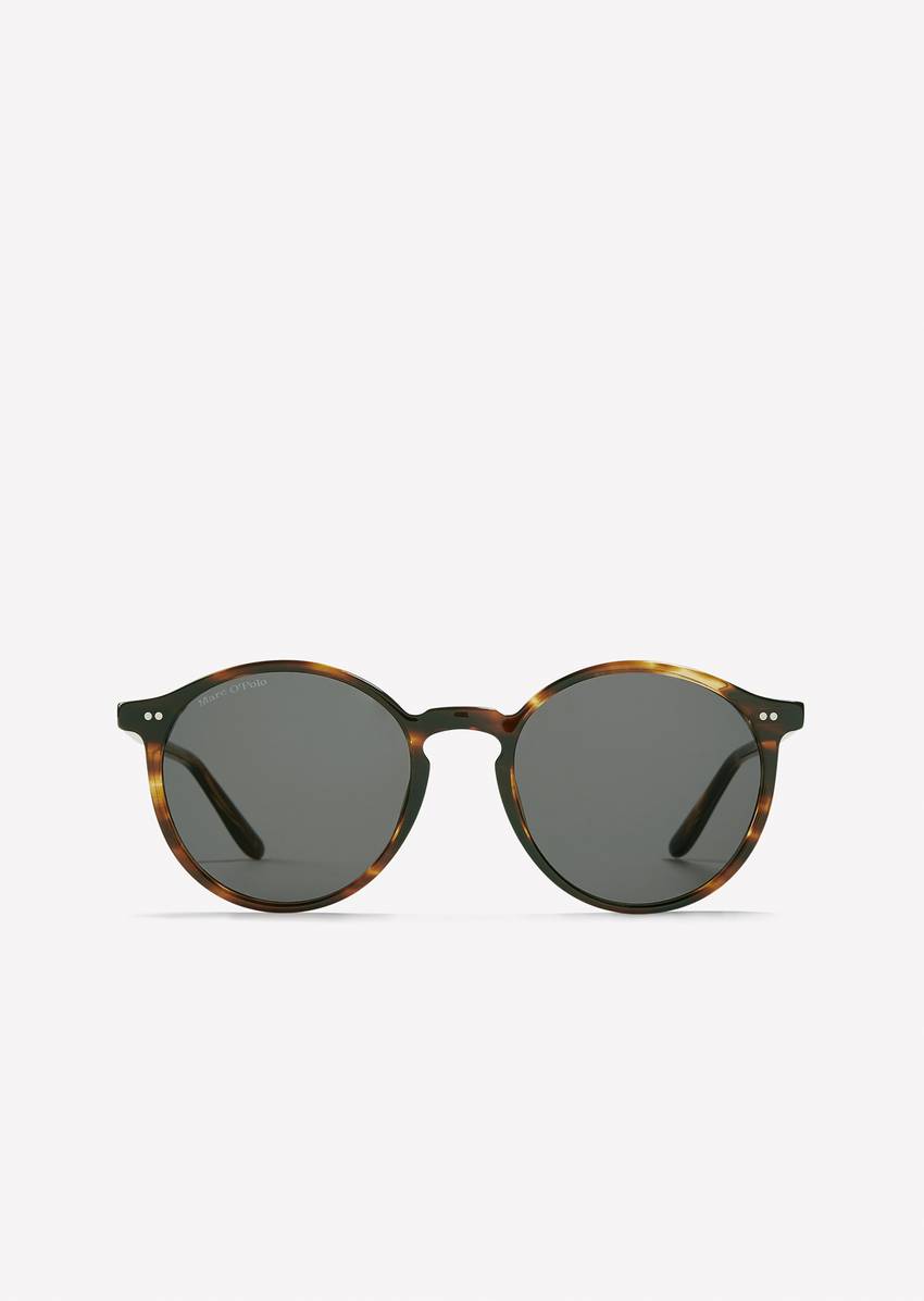 Unisex sunglasses in a retro look
